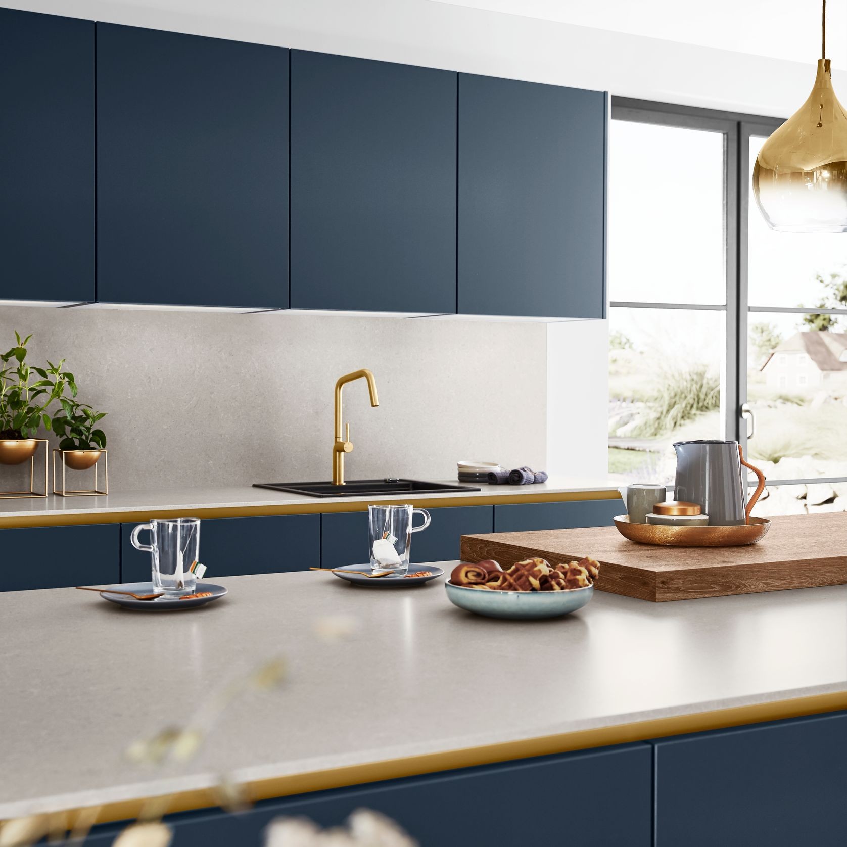 Easytouch Ultramatt Lacquered Kitchen Cabinetry gallery detail image