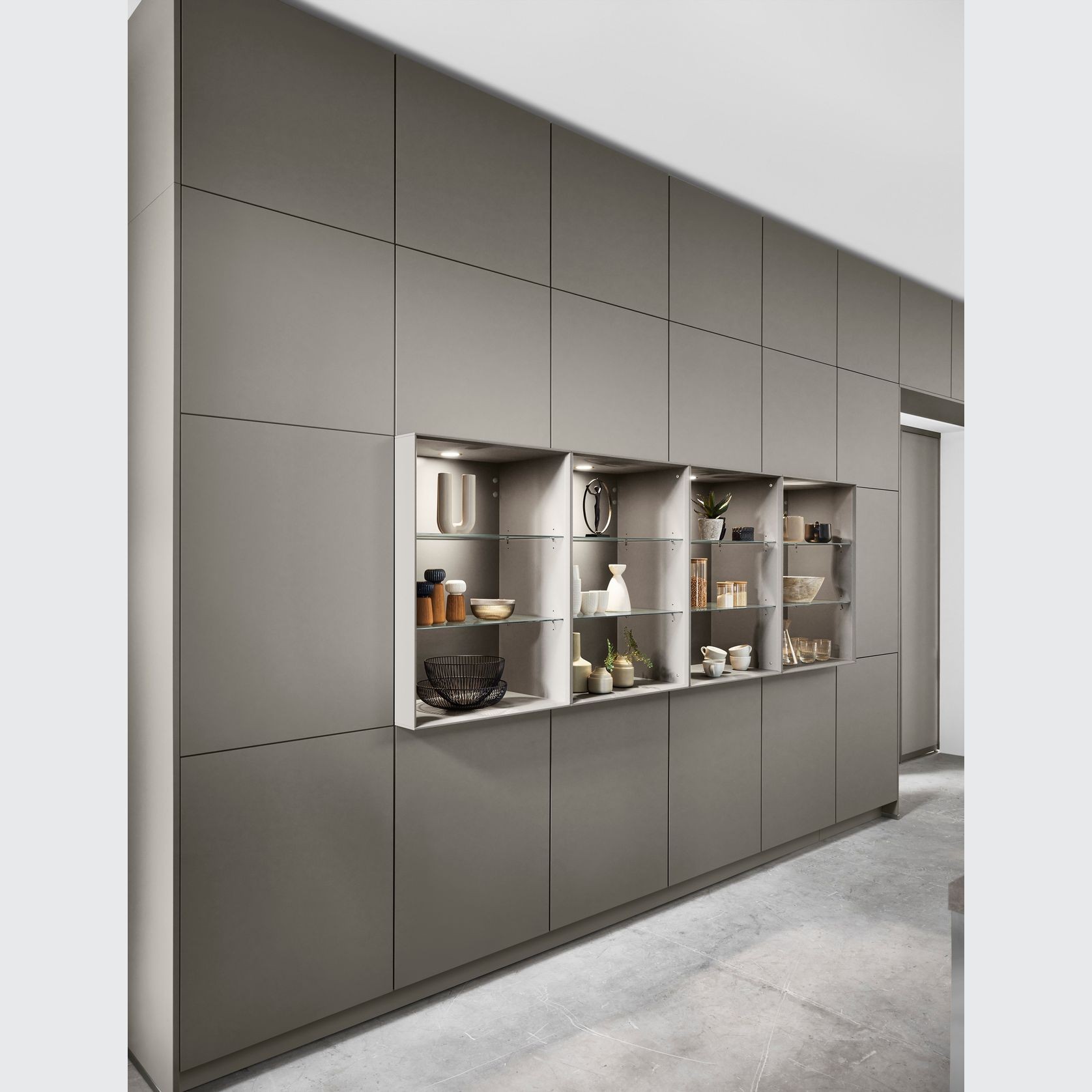 Easytouch Ultramatt Lacquered Kitchen Cabinetry gallery detail image