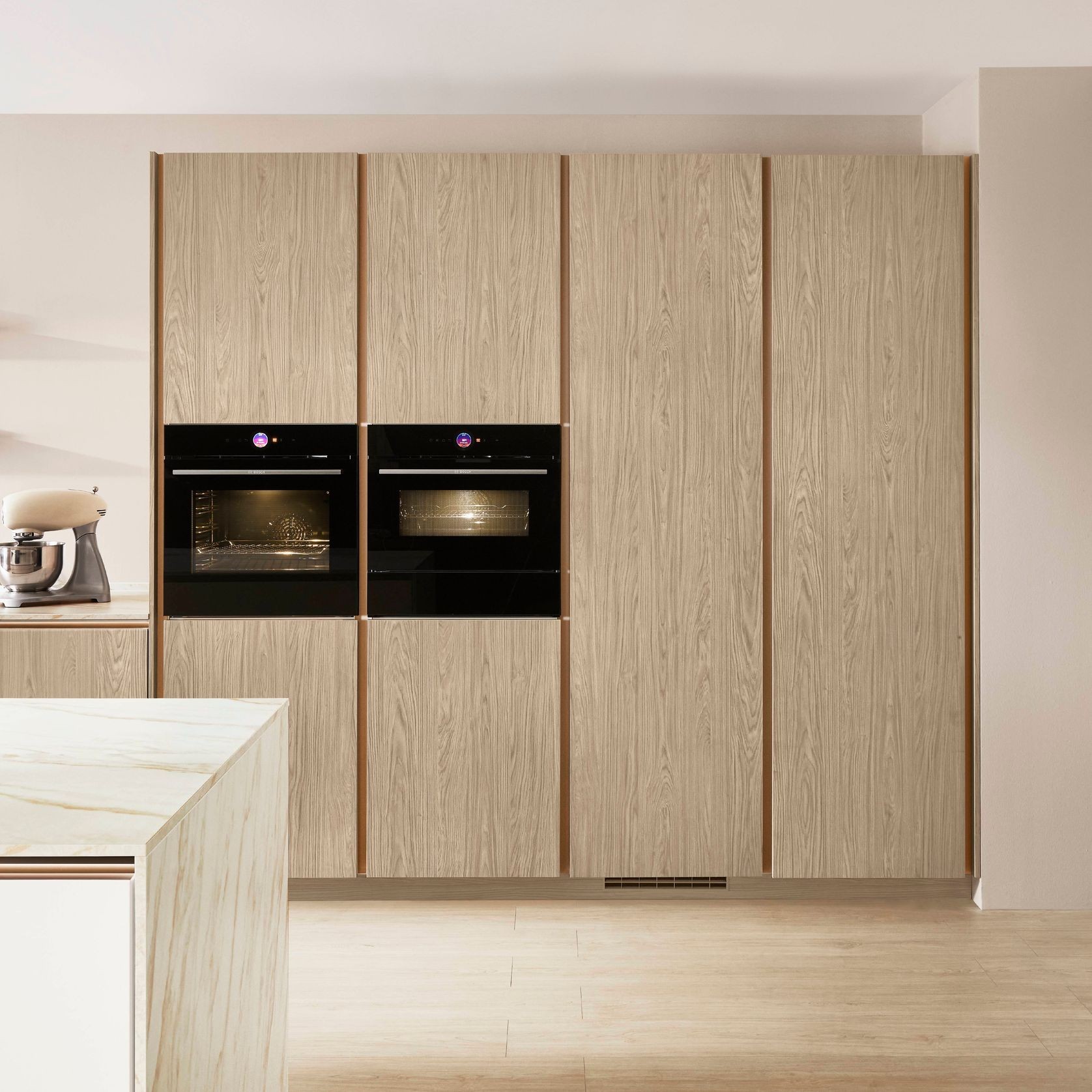 Como Oak Laminate Cabinetry gallery detail image
