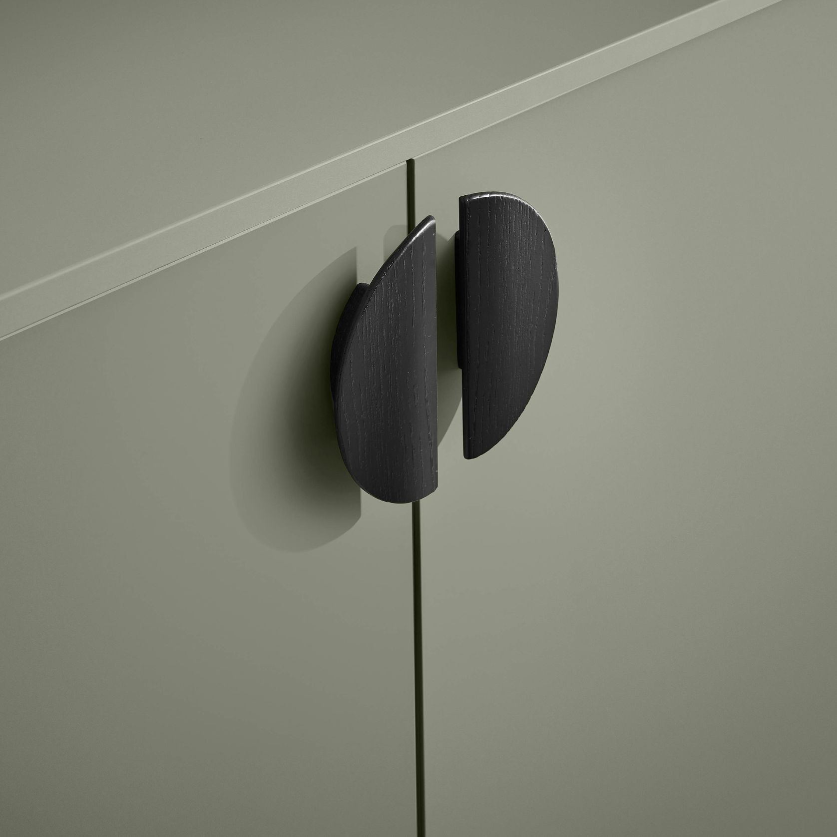Senso Lacquered Matt Kitchen Cabinetry gallery detail image
