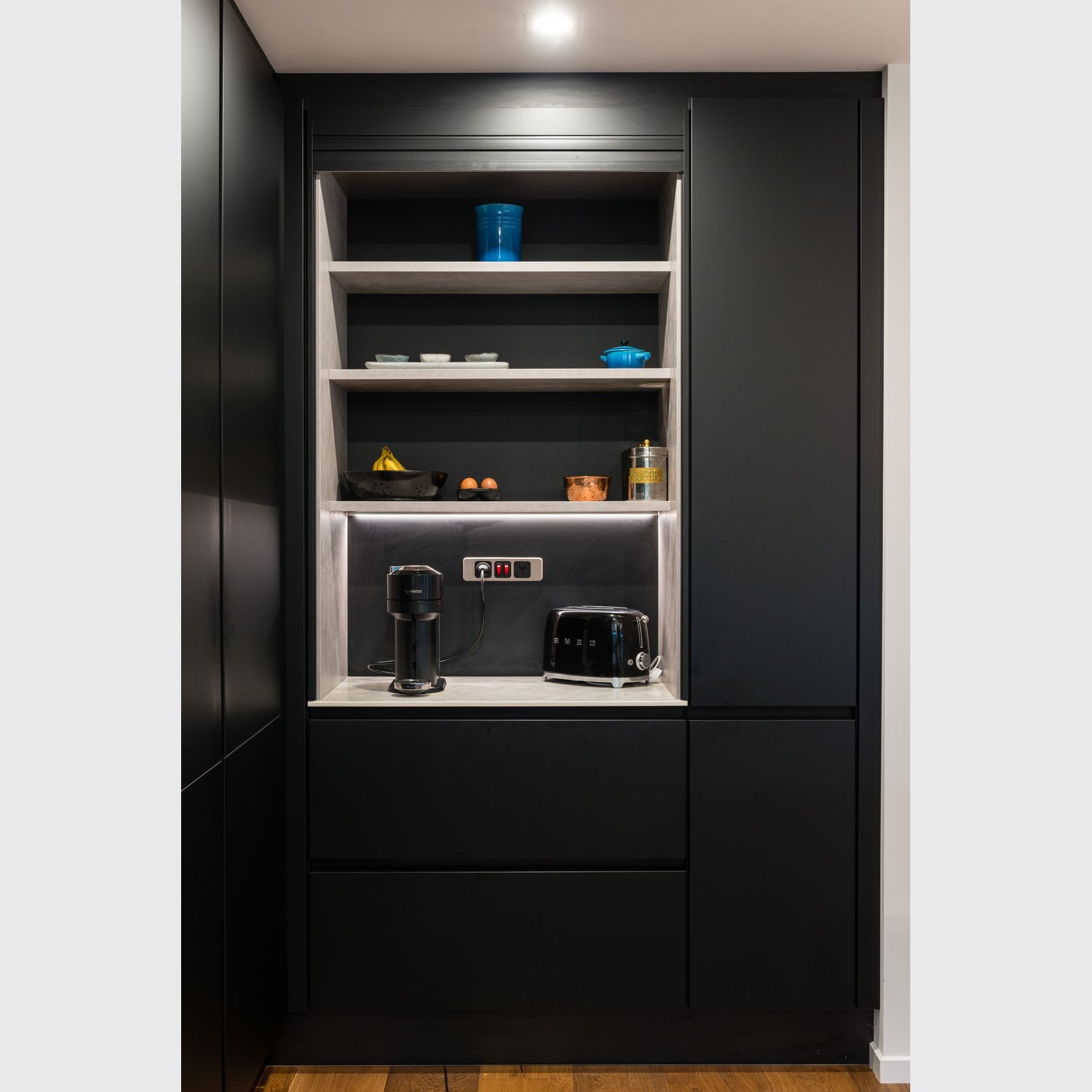 Easytouch Ultramatt Lacquered Kitchen Cabinetry gallery detail image