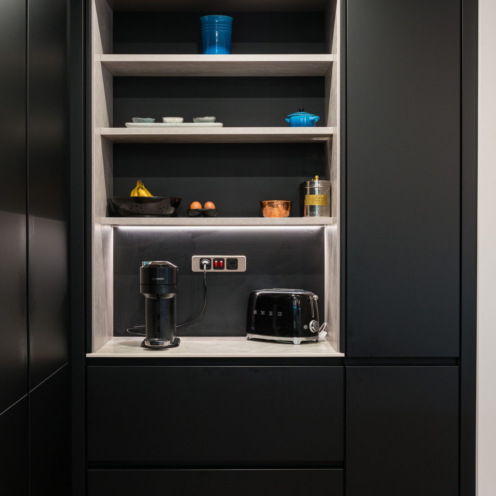 Easytouch Ultramatt Lacquered Kitchen Cabinetry gallery detail image