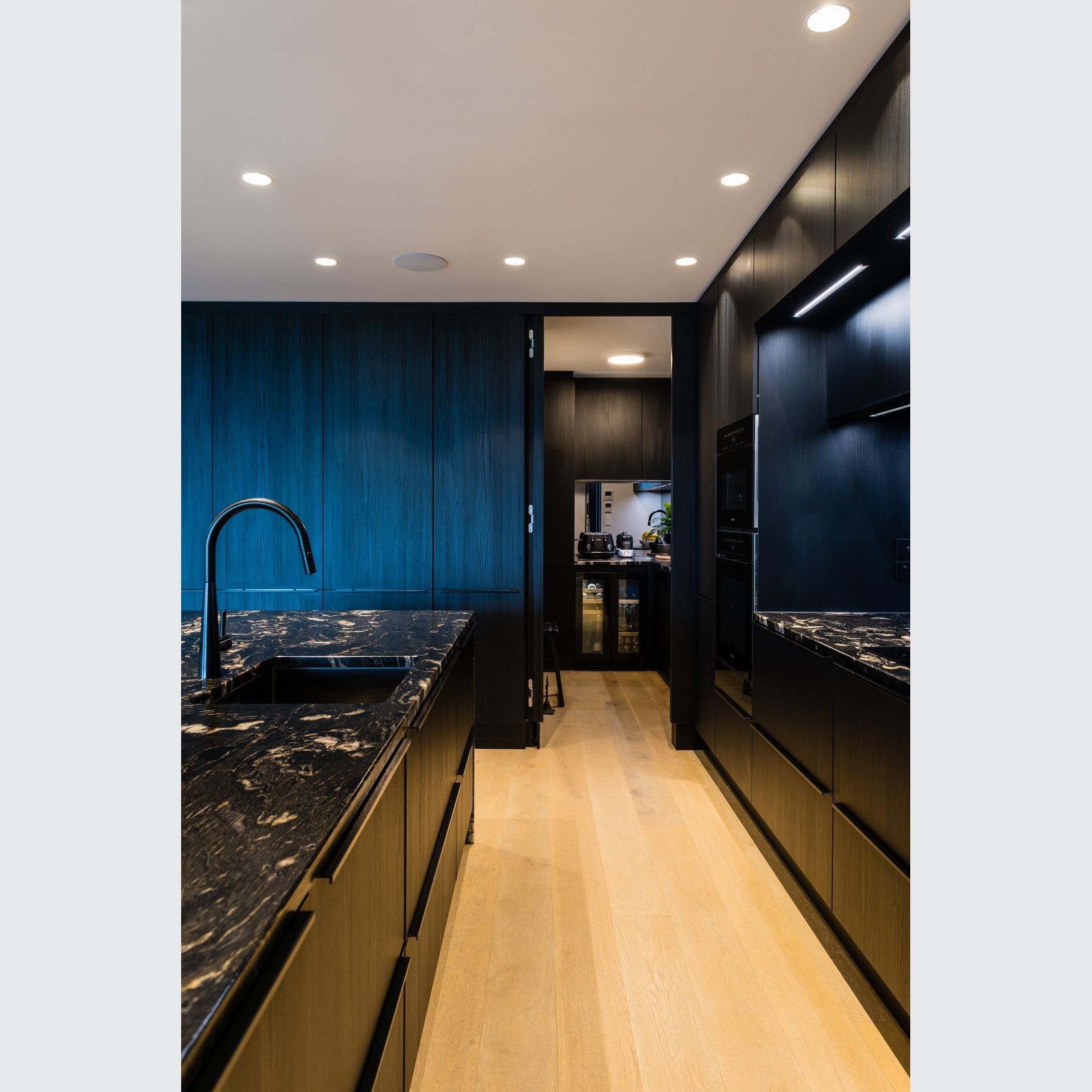 Selva Virginia Oak Kitchen Cabinetry gallery detail image