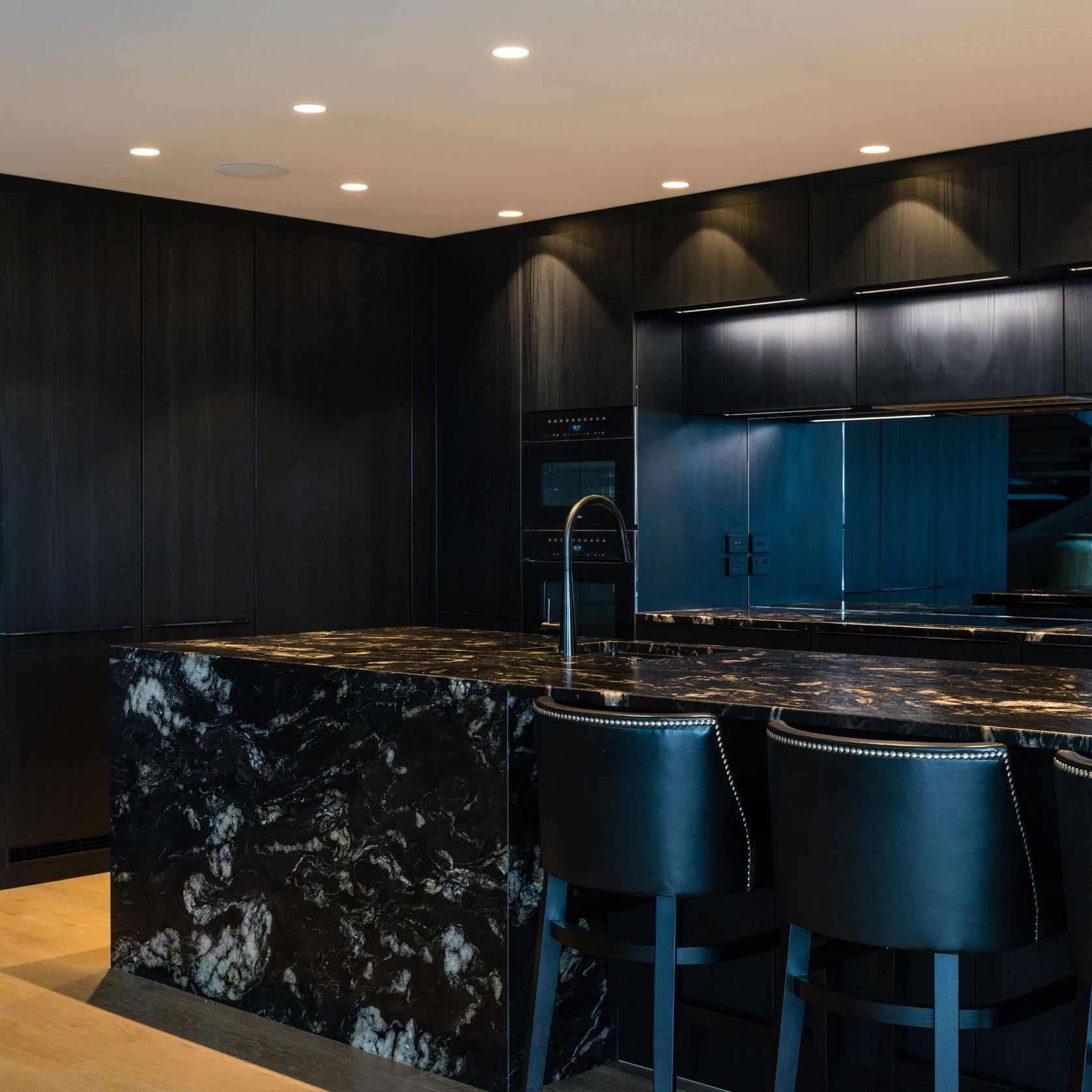 Selva Virginia Oak Kitchen Cabinetry gallery detail image