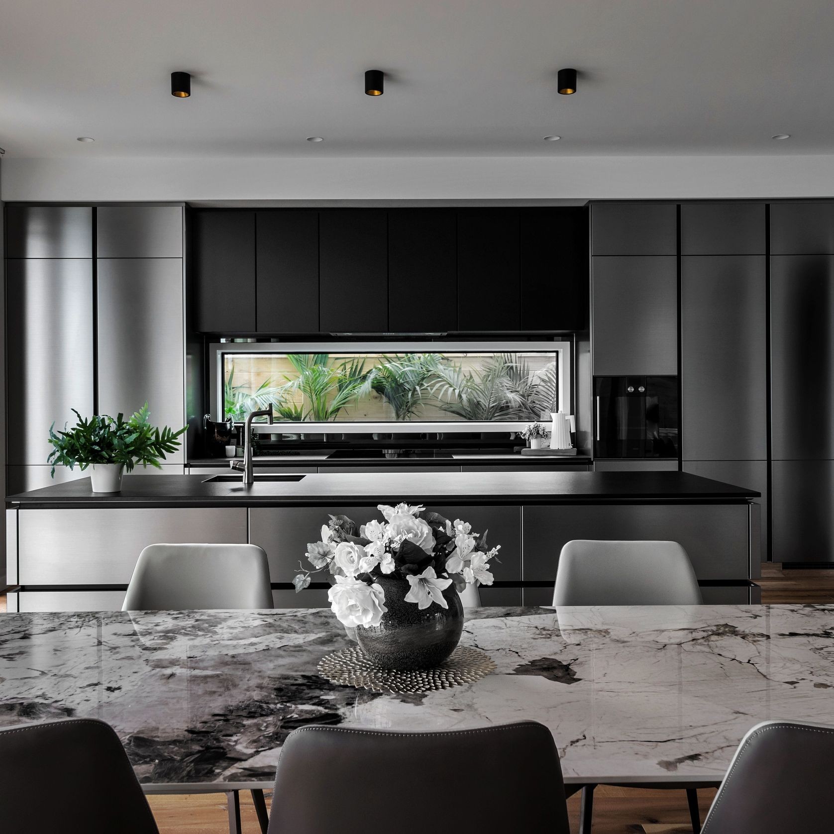 iNox Lacquered Steel-Look Kitchen Cabinetry gallery detail image