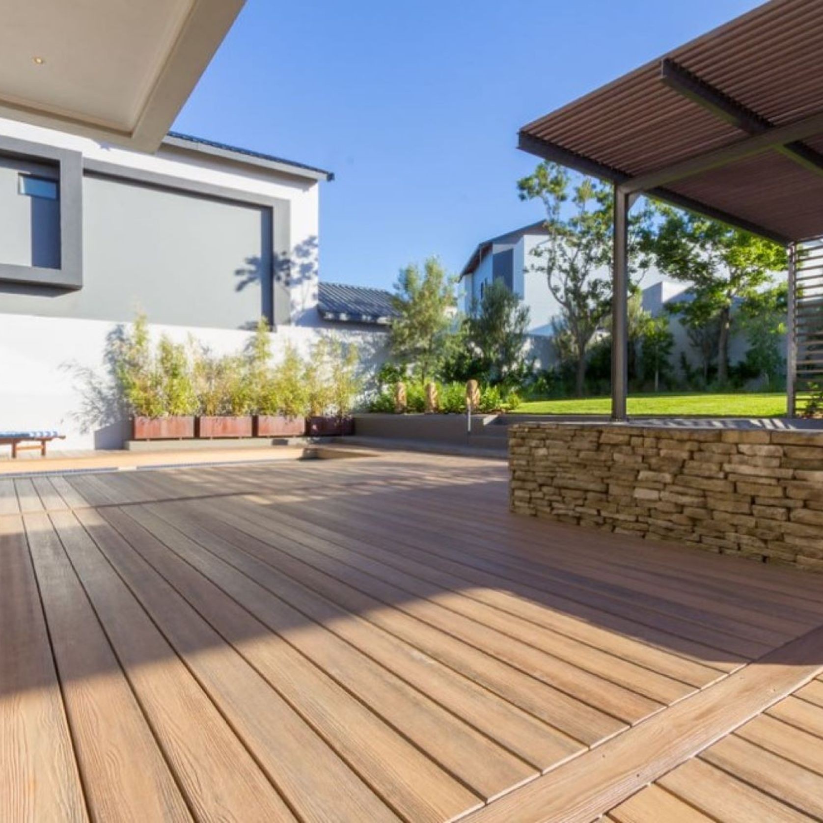Apex Plus Composite Decking gallery detail image