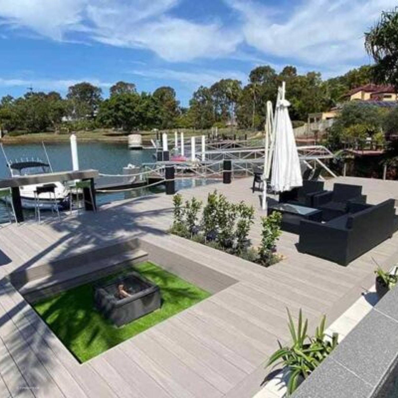TimberTech Azek Polymer Decking: Vintage & Landmark gallery detail image