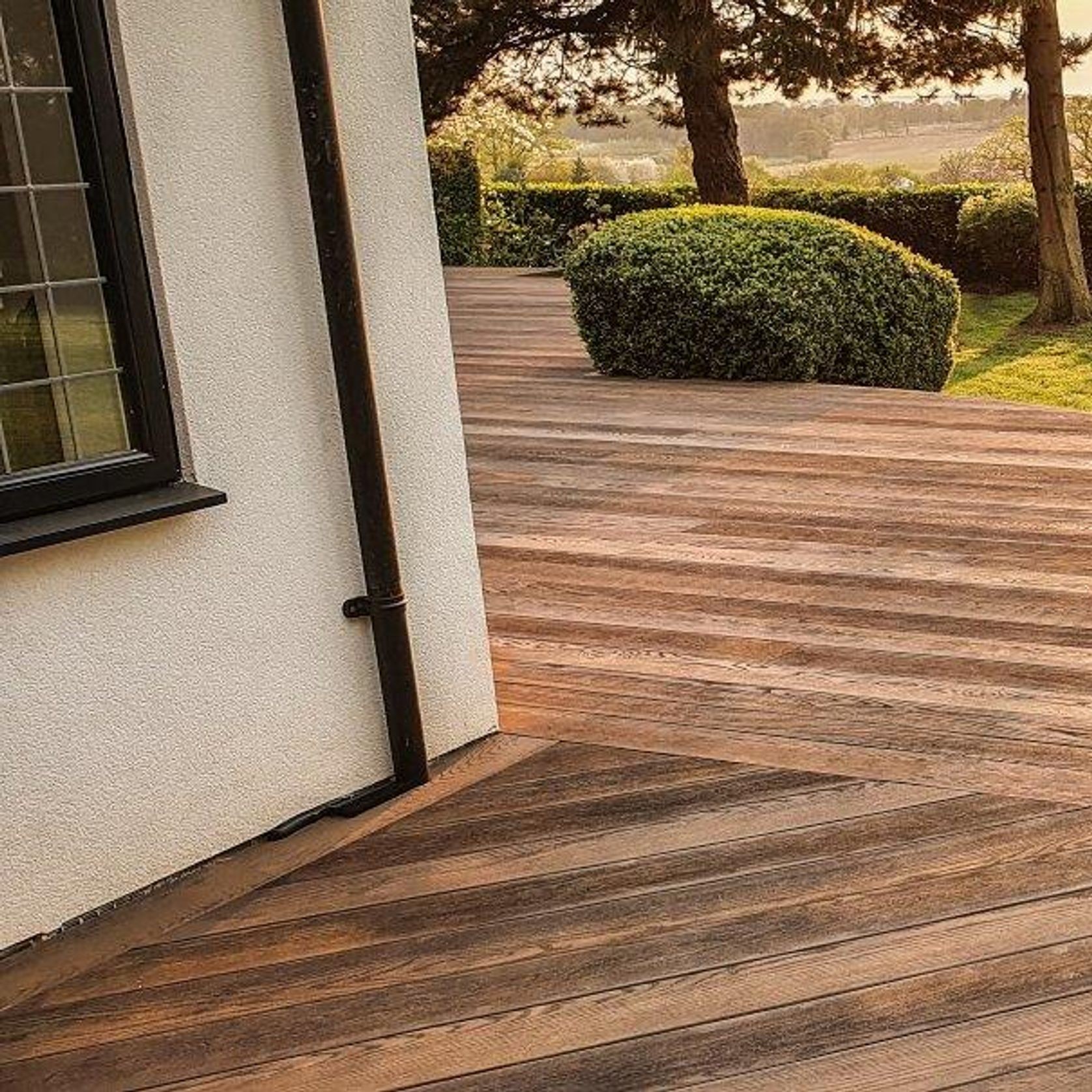 Antique Oak | Enhanced Grain Decking gallery detail image