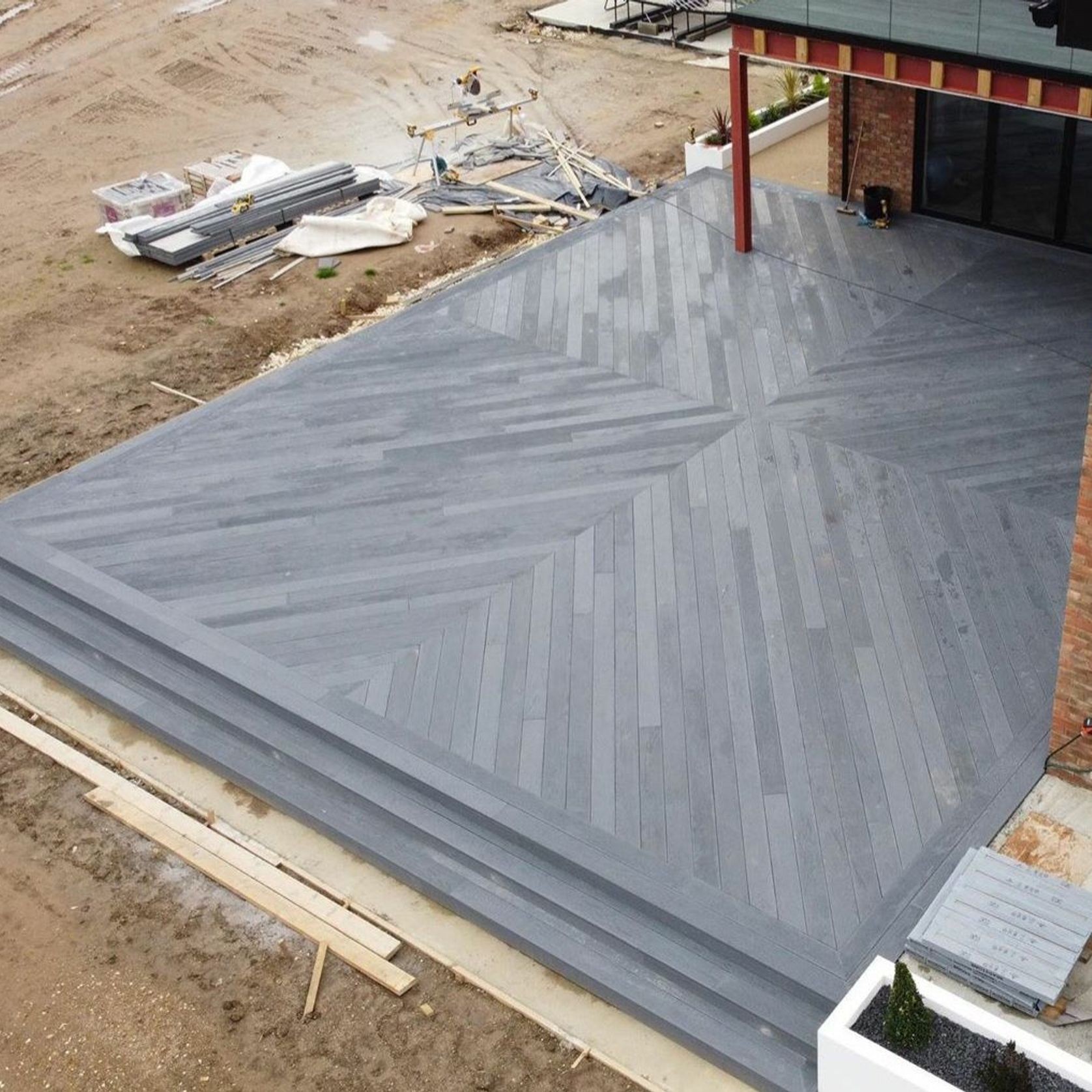 Brushed Basalt | Enhanced Grain Decking gallery detail image