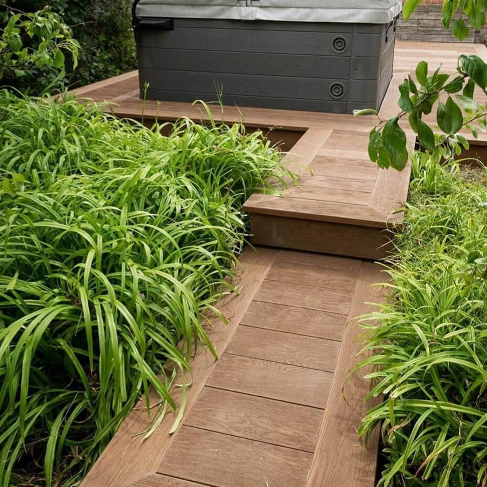 Coppered Oak | Enhanced Grain Decking gallery detail image