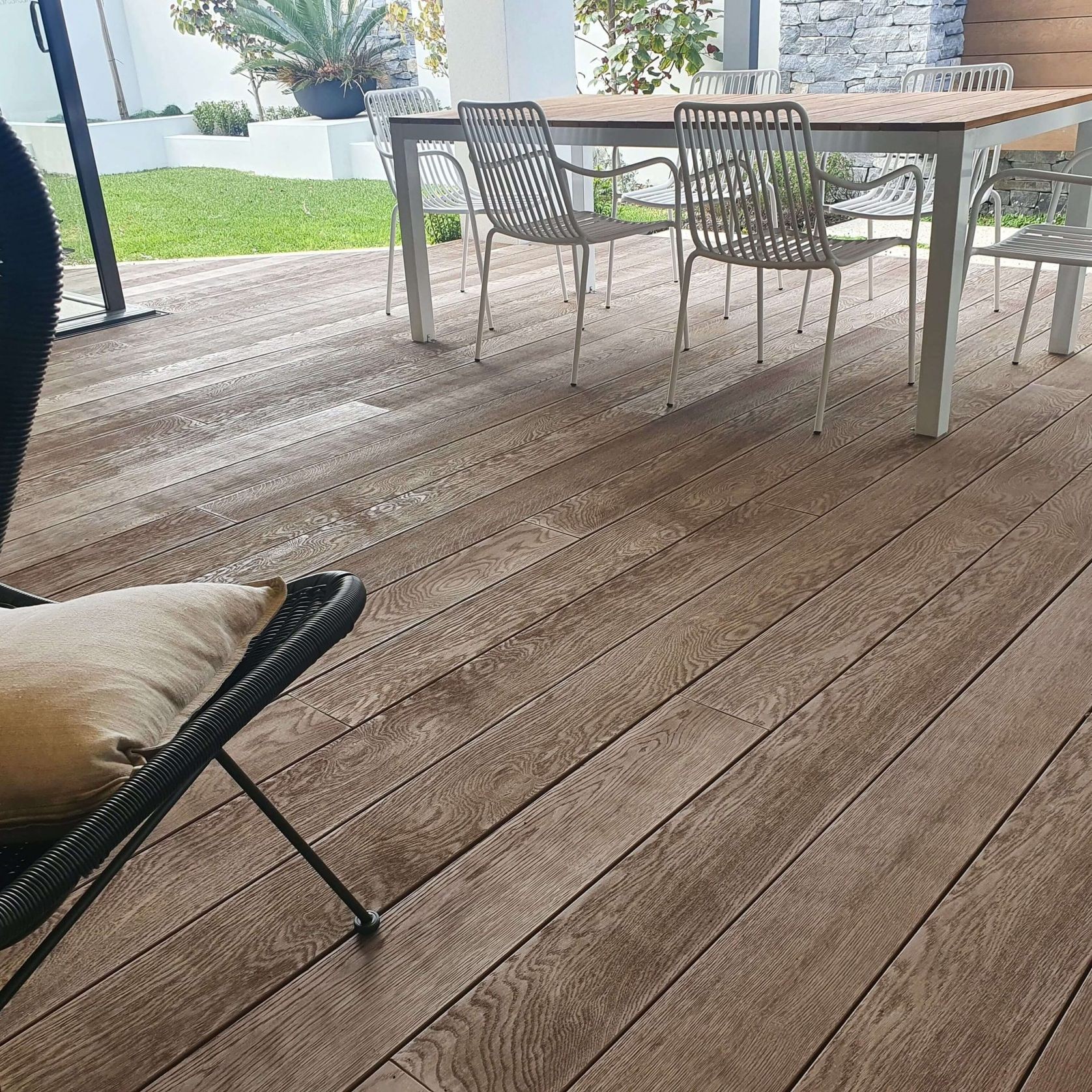 Coppered Oak | Enhanced Grain Decking gallery detail image