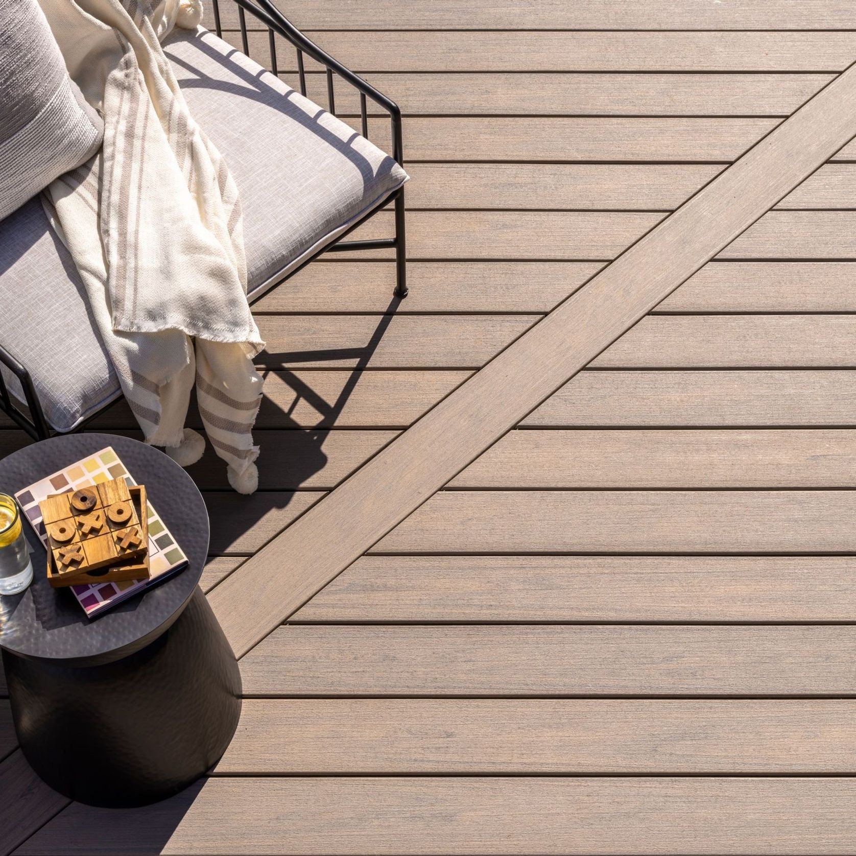 Trex® Transcend Lineage Composite Decking gallery detail image