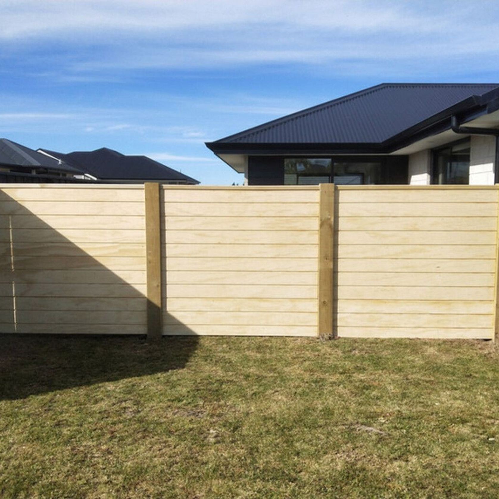 Pergolas & Fencing gallery detail image