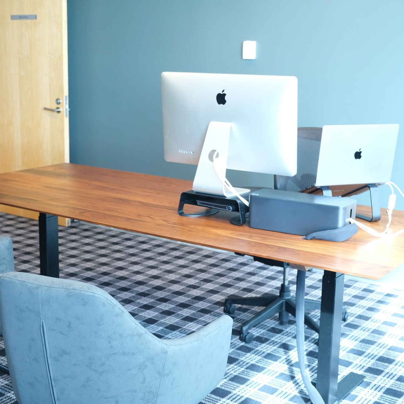 Solid Timber Desktop gallery detail image