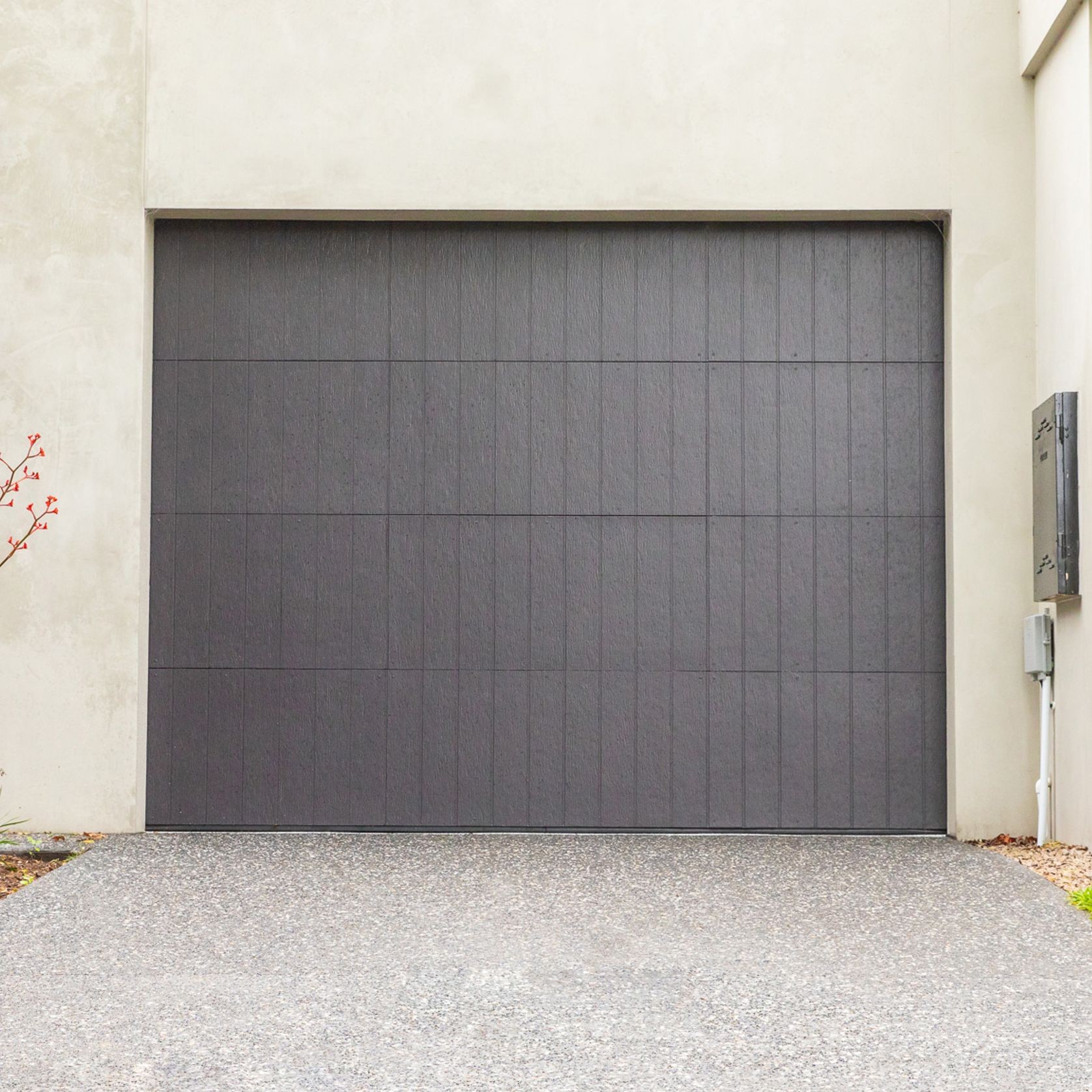 Dulux Avista Exposed Aggregate Concrete Sealer gallery detail image