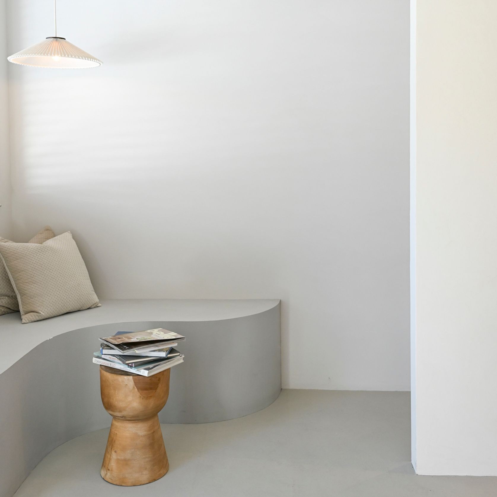 Microsilk Microcement | Thasos White gallery detail image