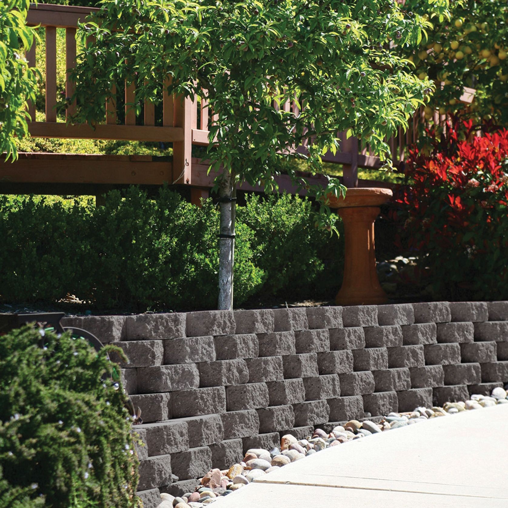 Garden Wall Tri-face - Retaining gallery detail image