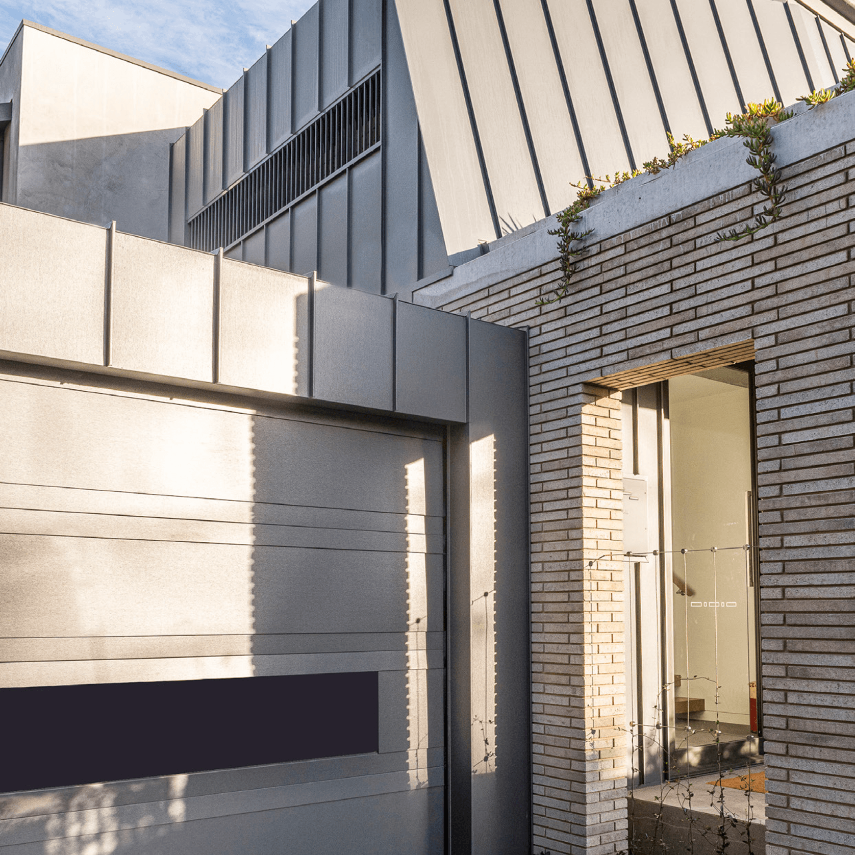 UniCote® LUX gallery detail image