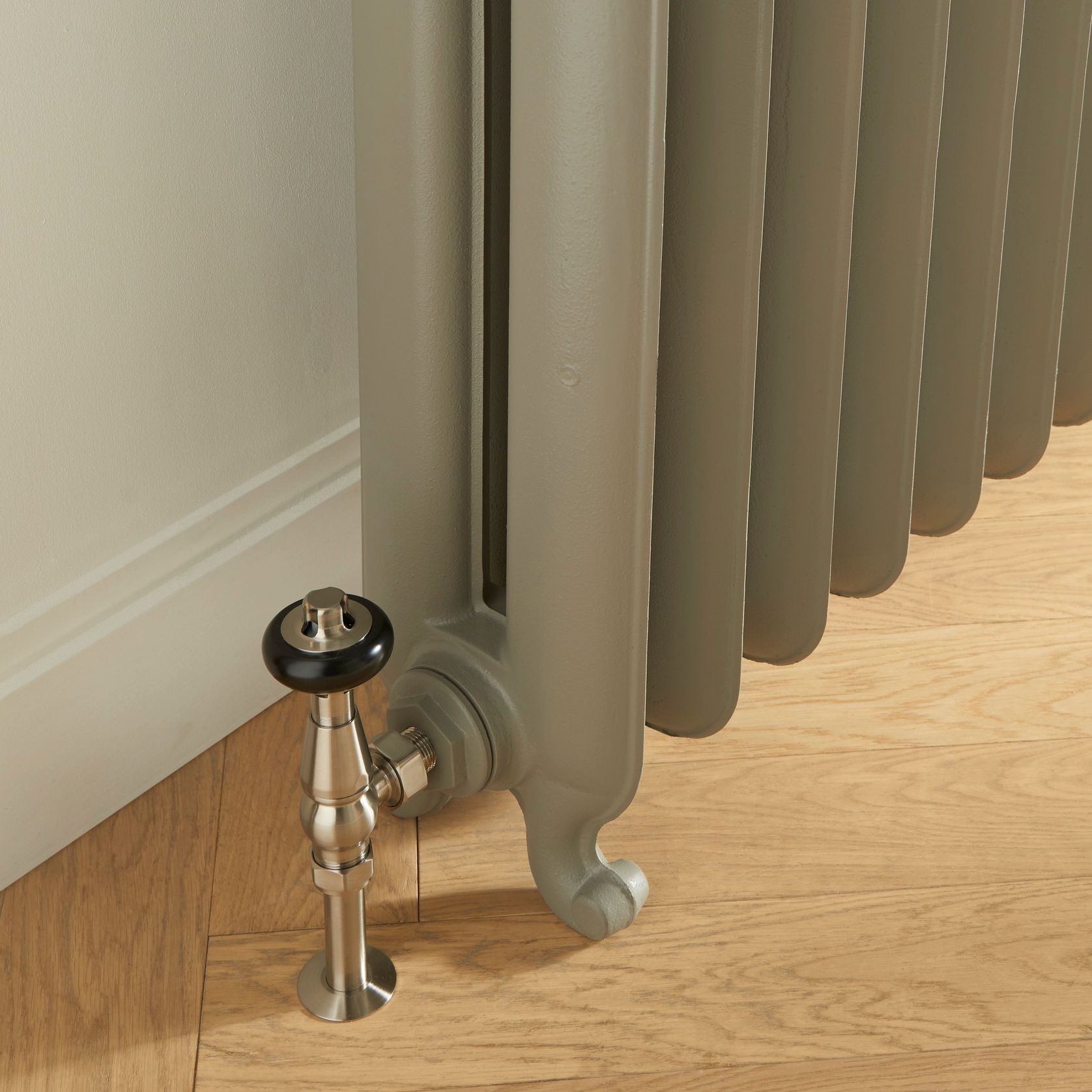 Bartholomew Cast Iron Radiator Range by Paladin gallery detail image