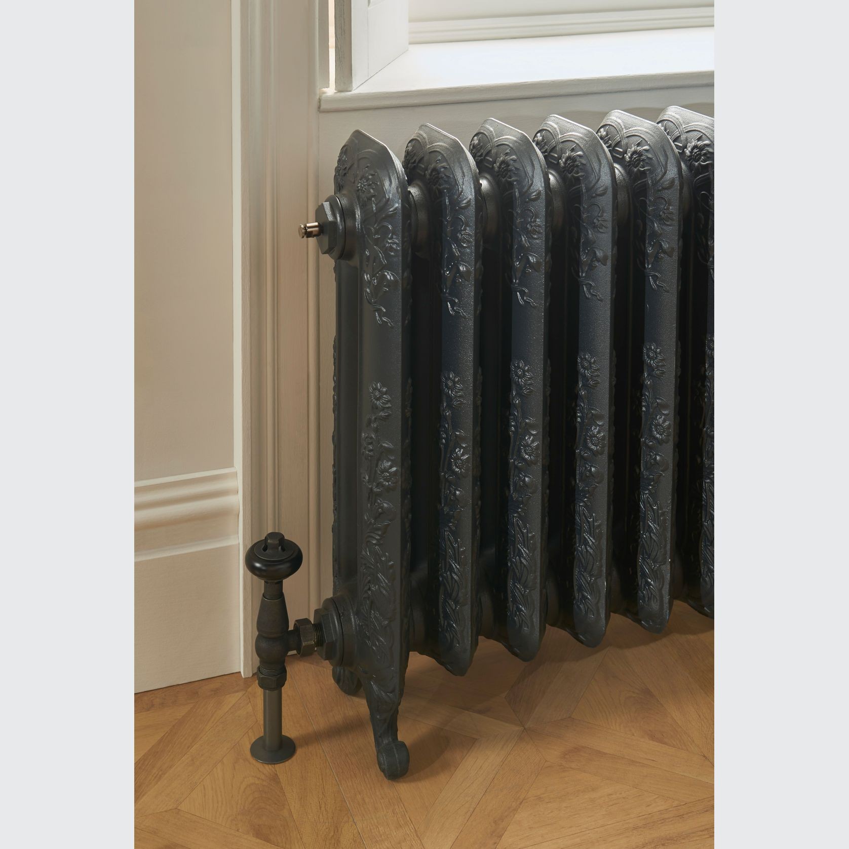 Montpellier Cast Iron Radiator Range by Paladin gallery detail image