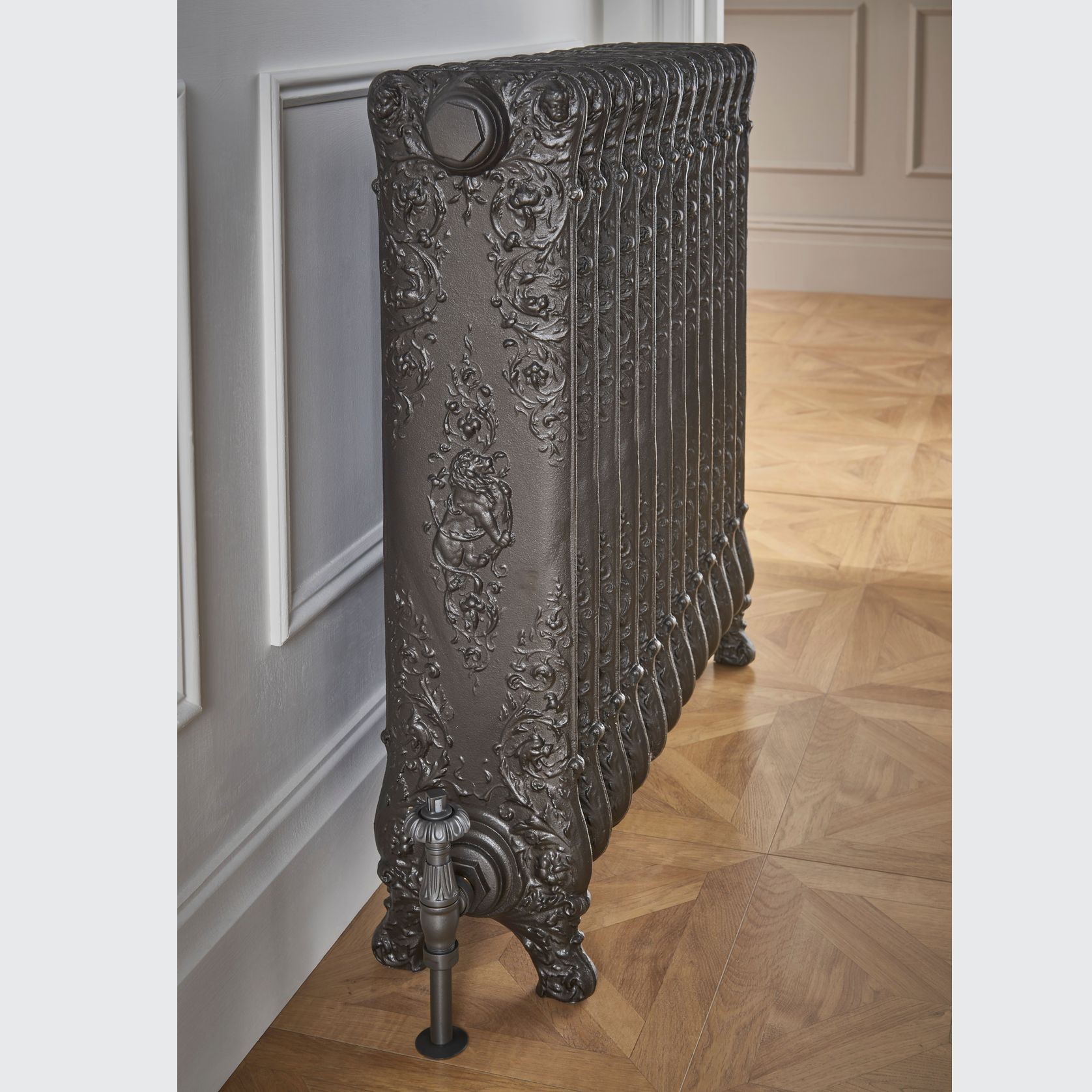 Saint Paul Cast Iron Radiator Range by Paladin gallery detail image