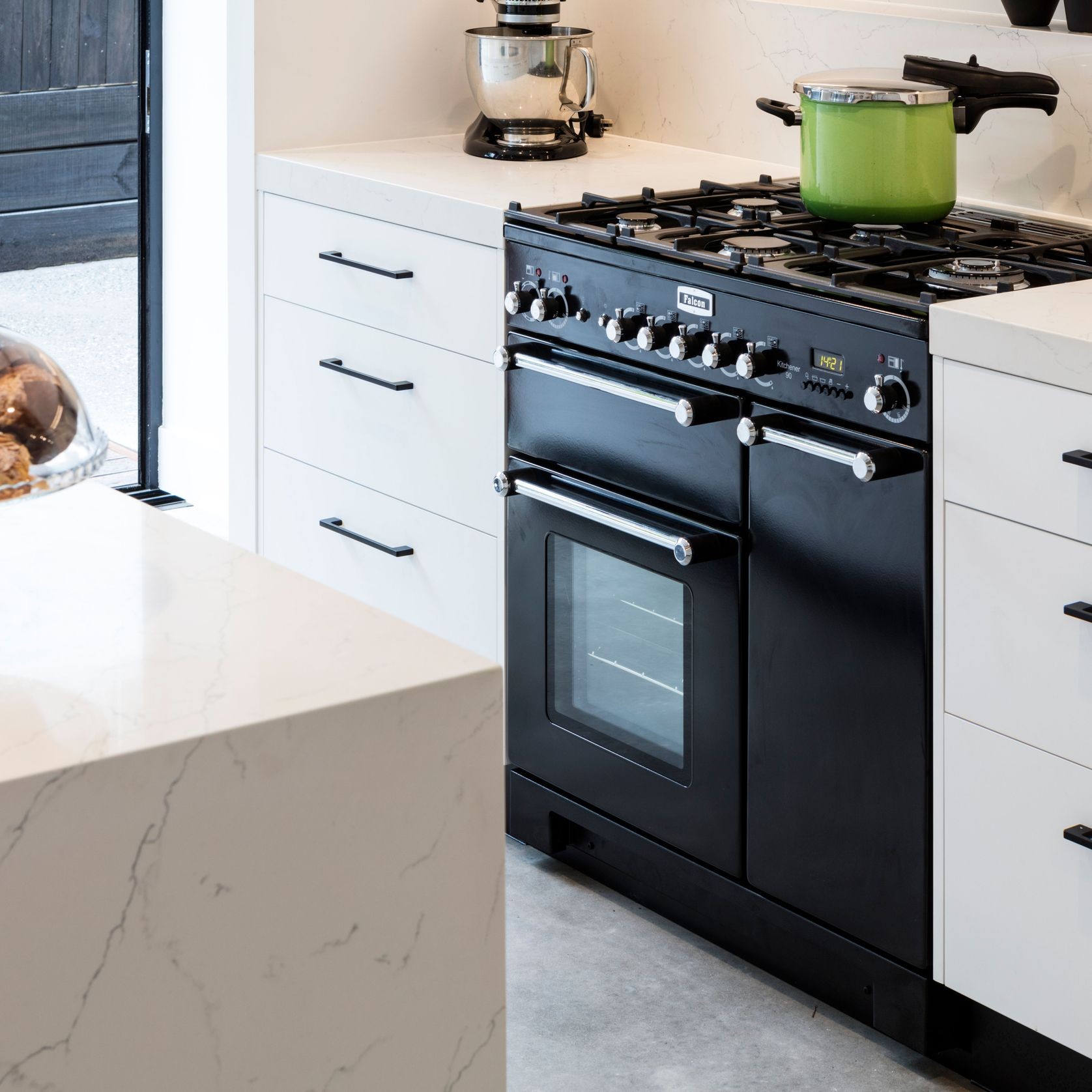 Falcon Kitchener 90cm Dual Fuel Range Cooker gallery detail image