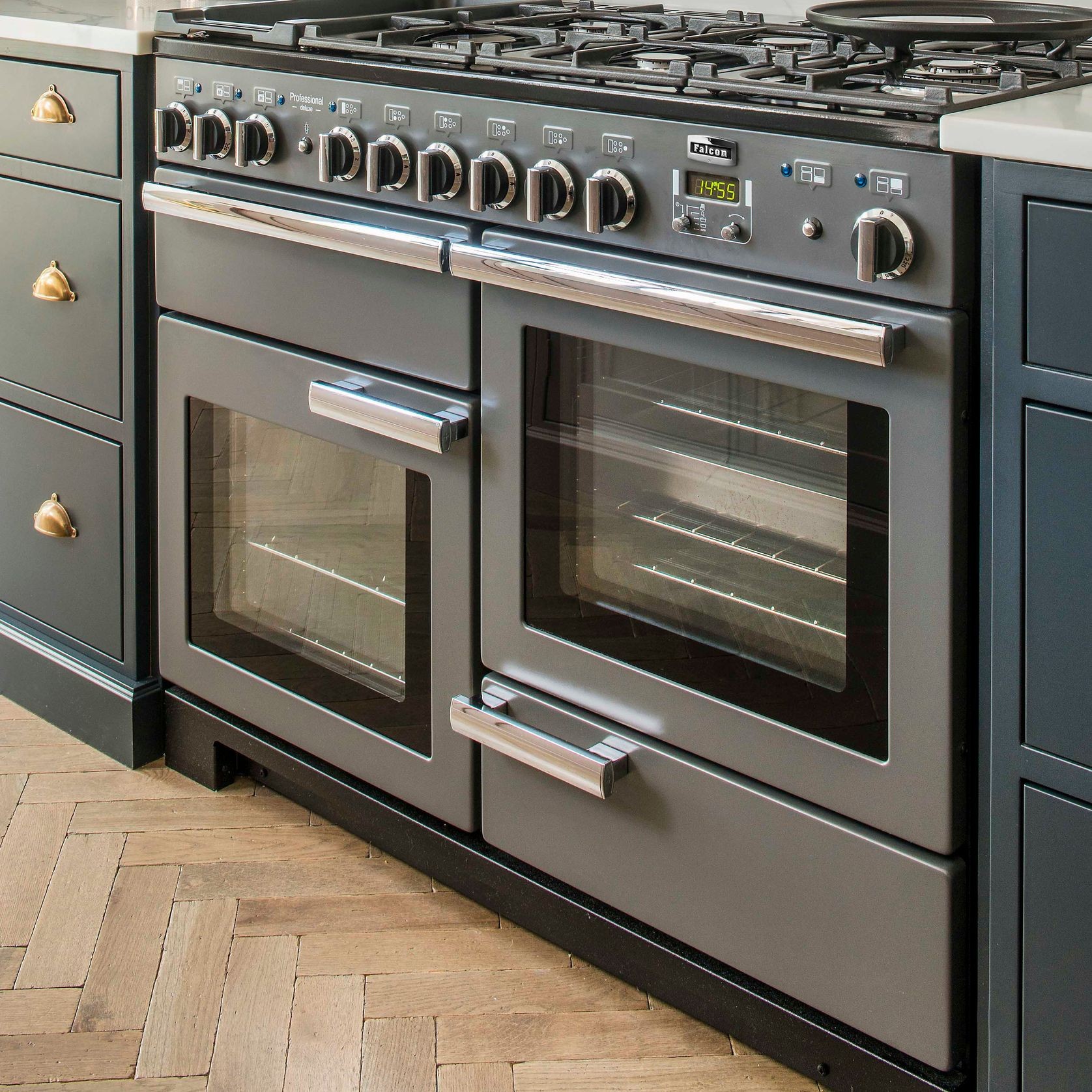 Falcon | Professional Deluxe 110 Range Cooker gallery detail image