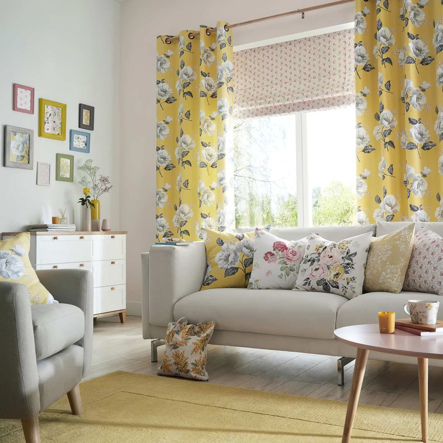 Cath Kidson from Lahood | Curtain Fabric gallery detail image