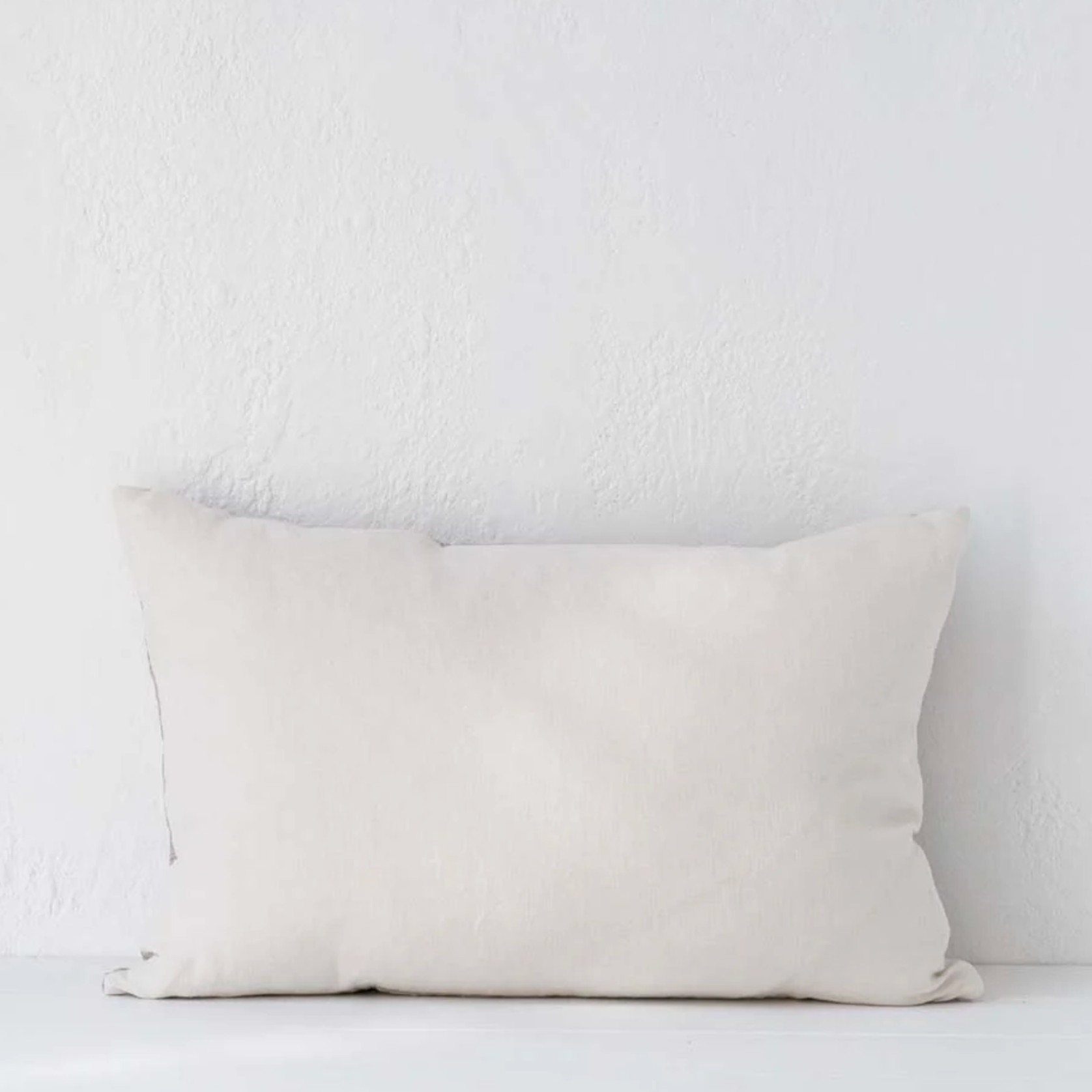'Los' Cushion / Feather Inner gallery detail image