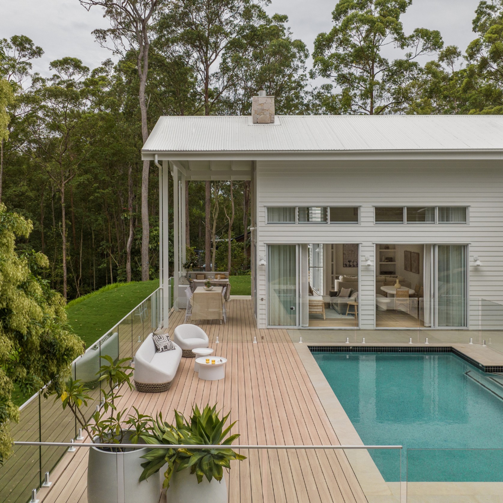 DecoDeck® Aluminium Decking gallery detail image