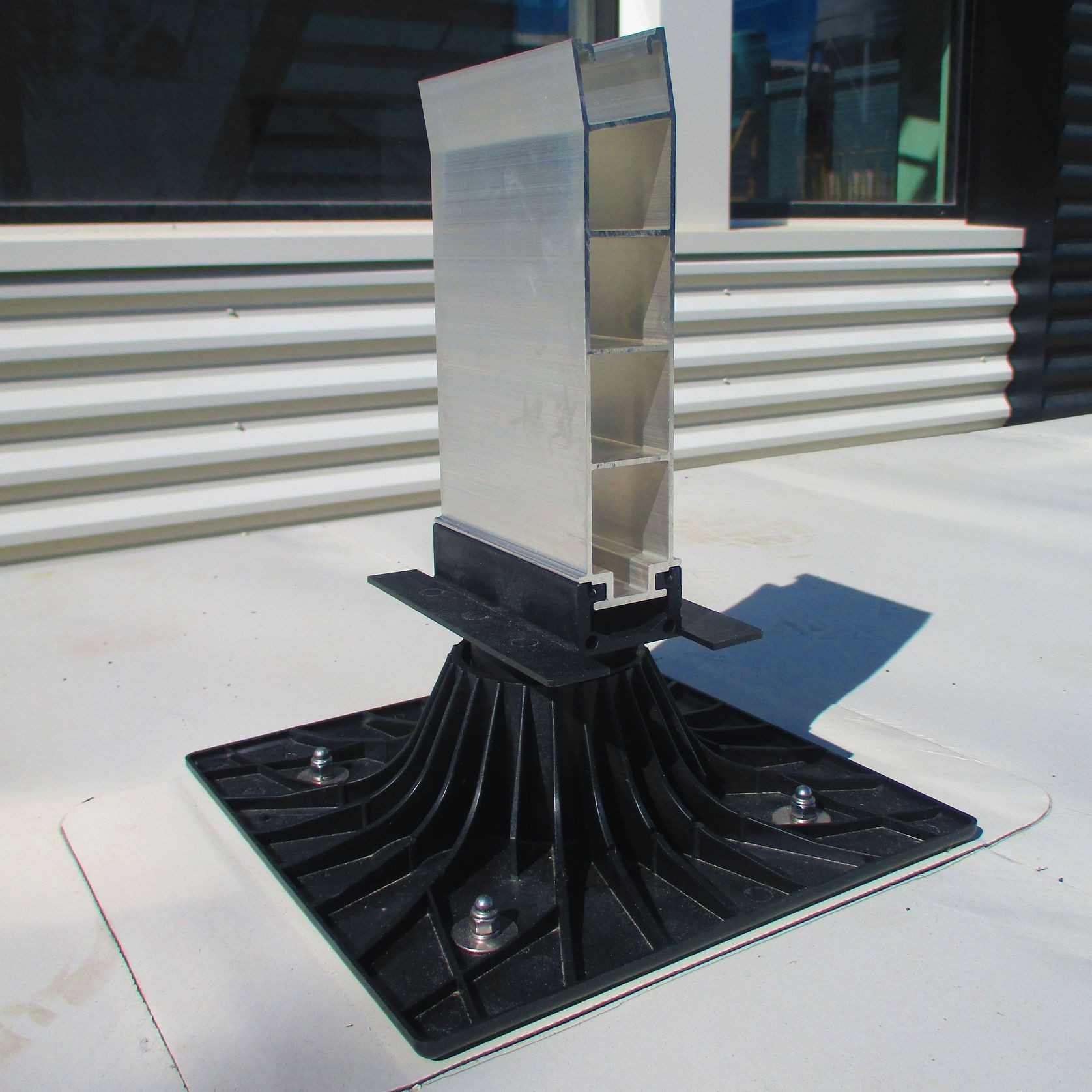 SOPRASOLAR FIX EVO TILT Pedestals gallery detail image