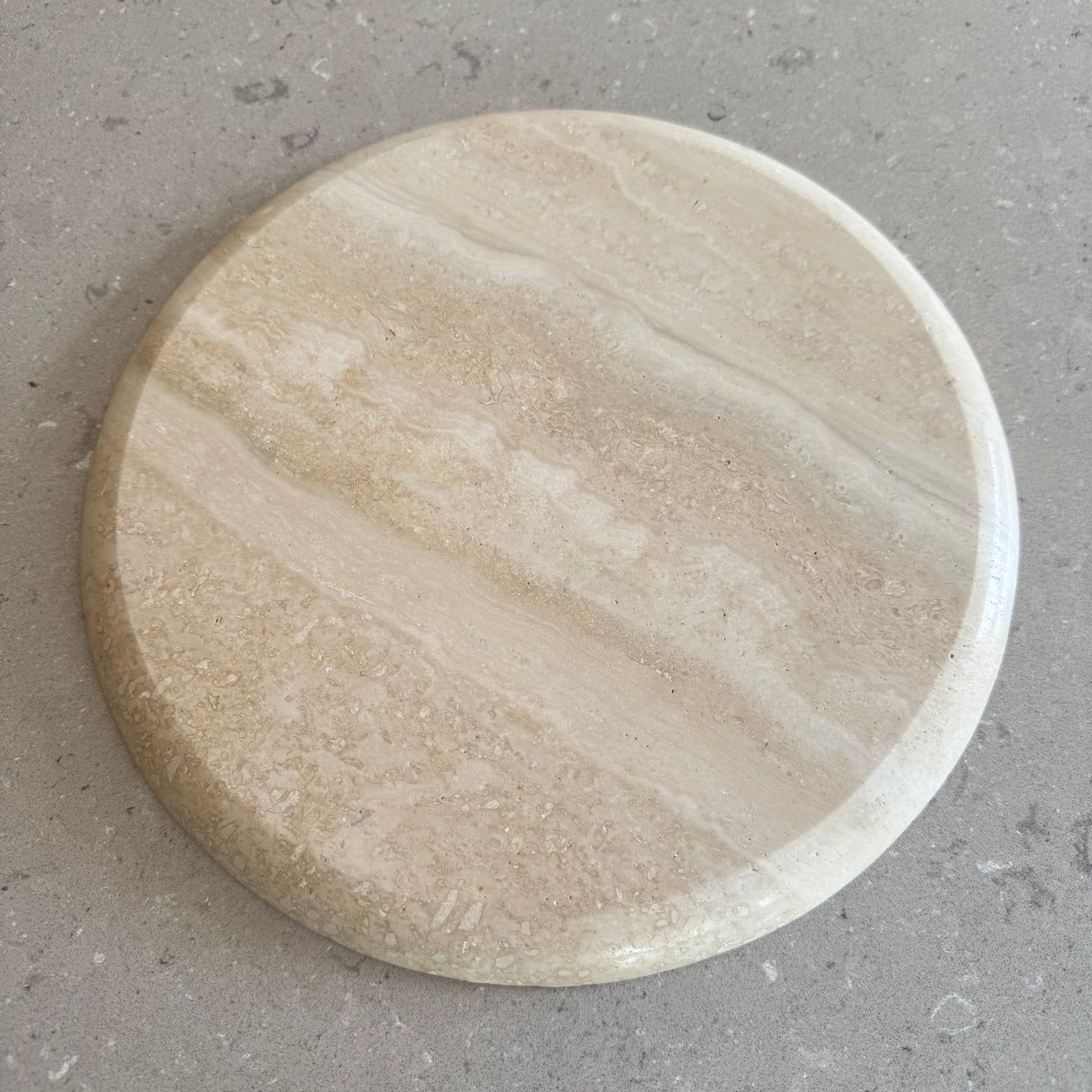 Round Tray - Veincut Travertine gallery detail image