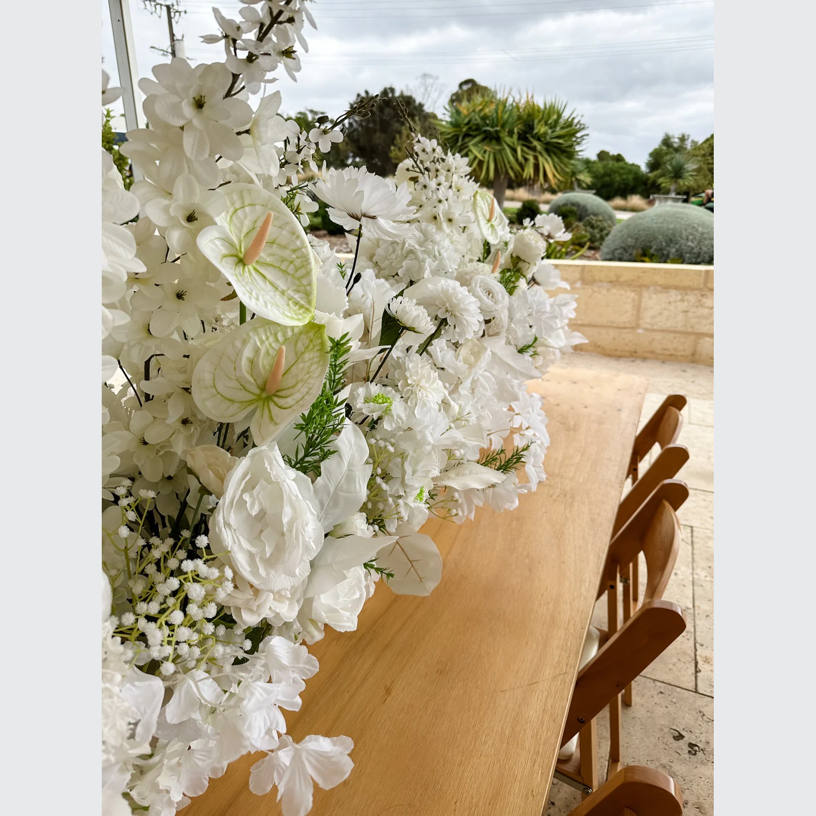 Flower Table Runner gallery detail image