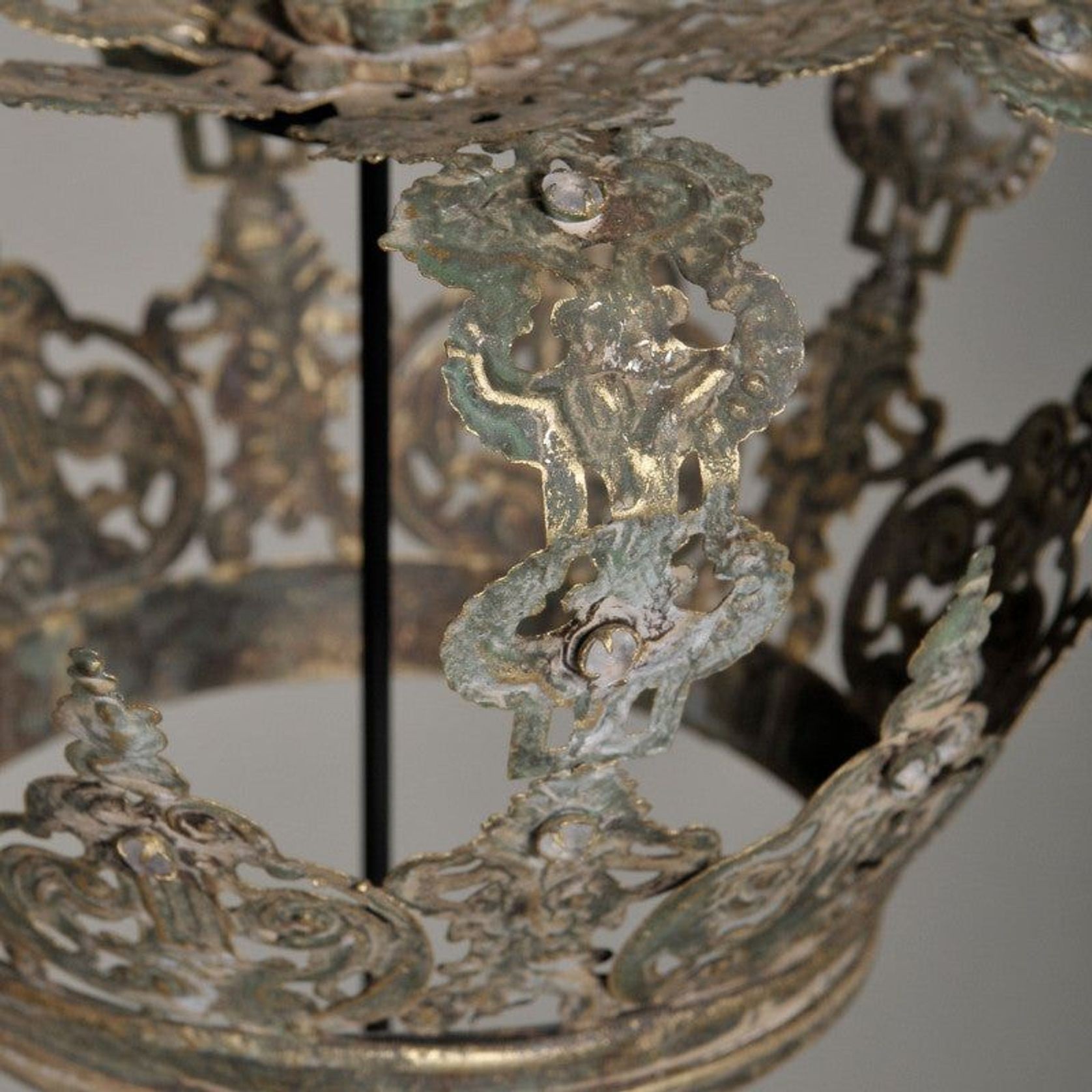 Decorative Royal Crown gallery detail image