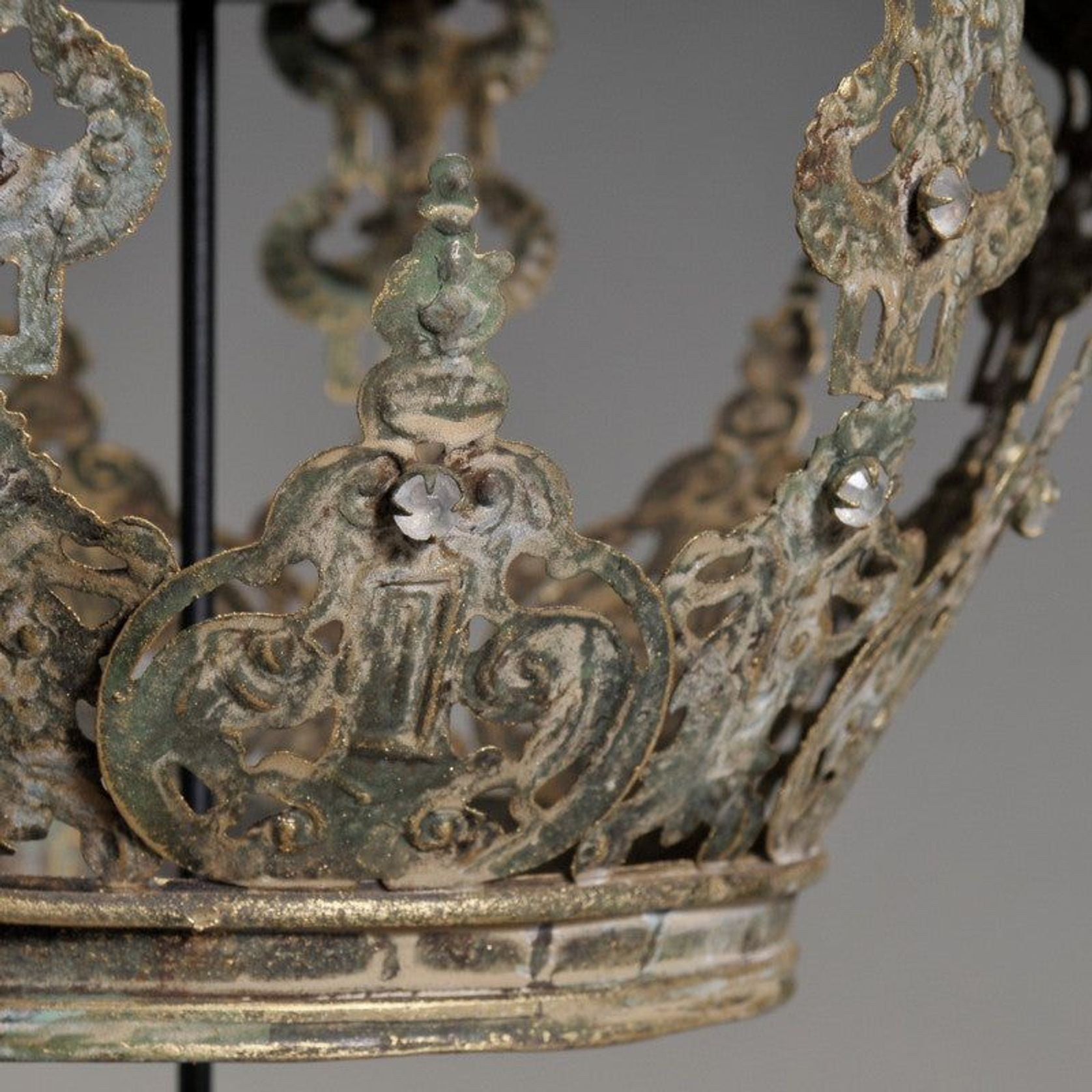 Decorative Royal Crown gallery detail image