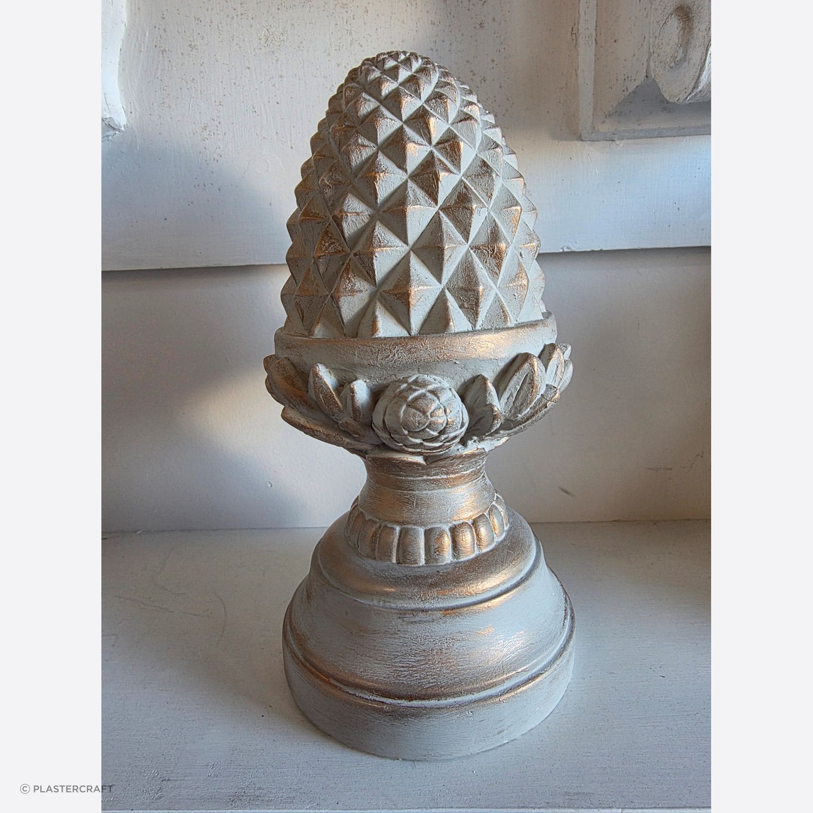 Plaster decorative finial
