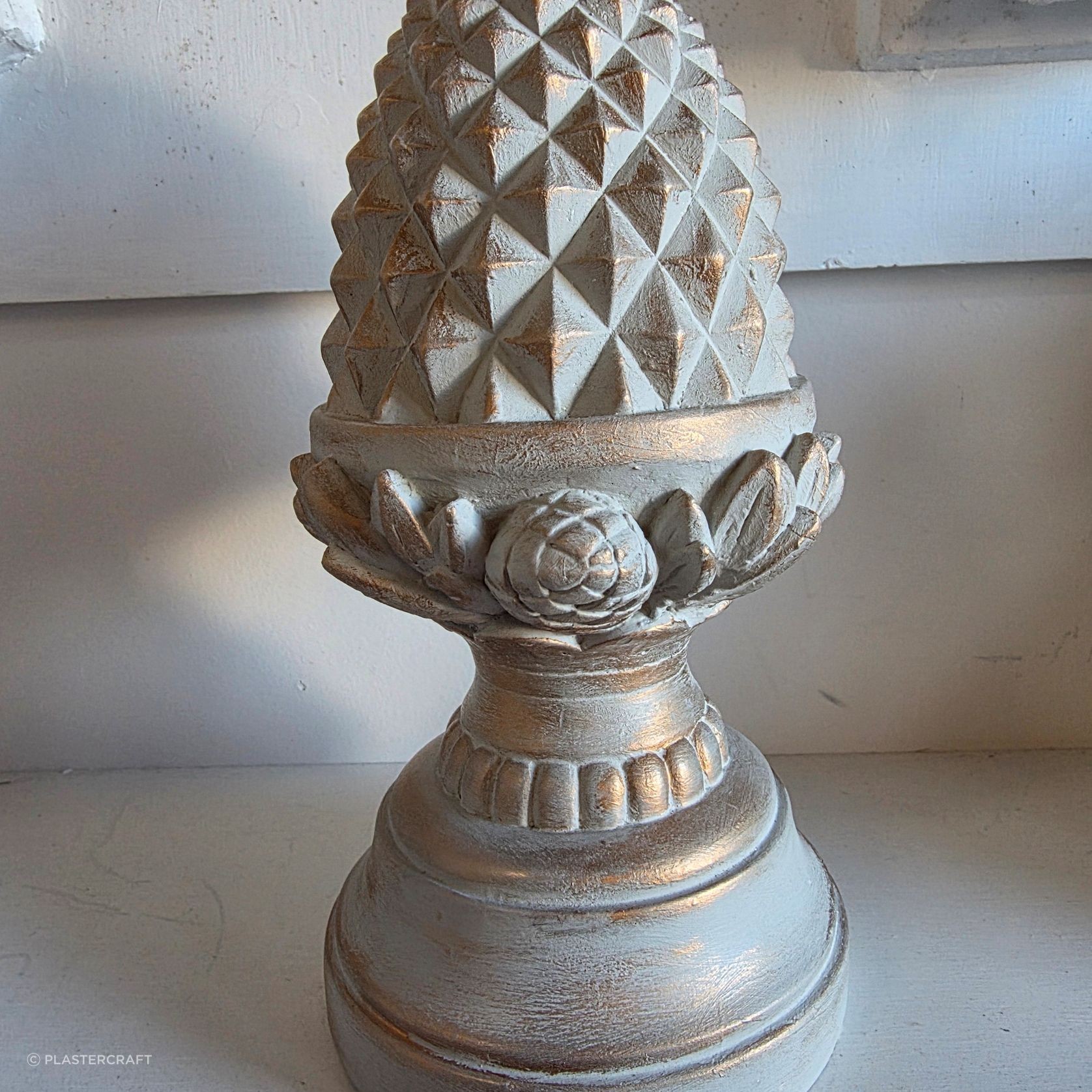 Plaster decorative finial