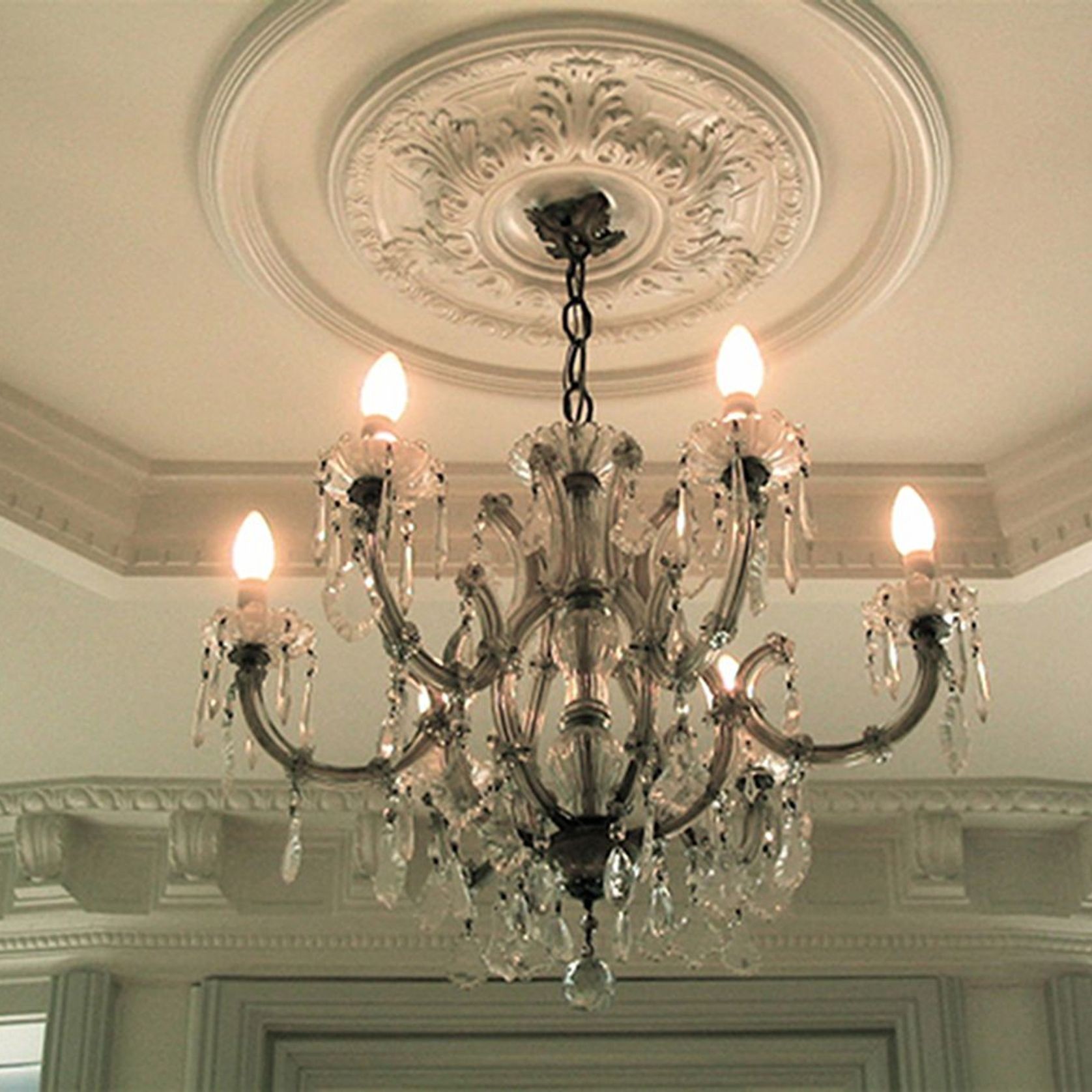 Ceiling Centres & Roses gallery detail image