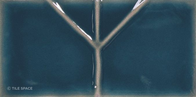Yoko | Origami Marine Gloss | 62x125 gallery detail image