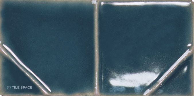 Yoko | Origami Marine Gloss | 62x125 gallery detail image