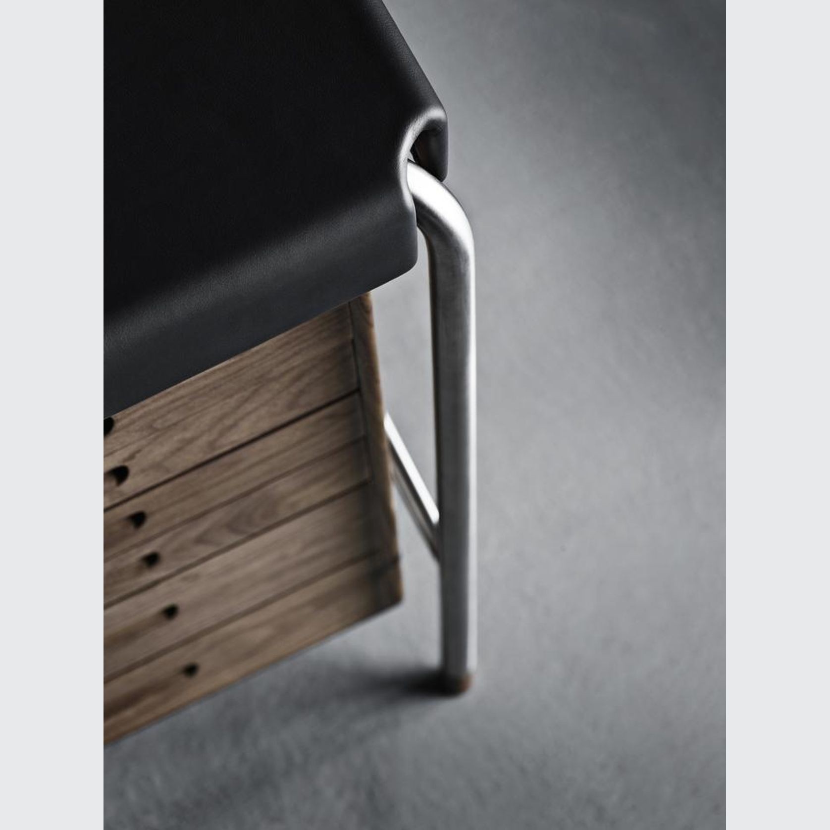 AJ52 Society Table 140x70cm by Carl Hansen & Søn gallery detail image