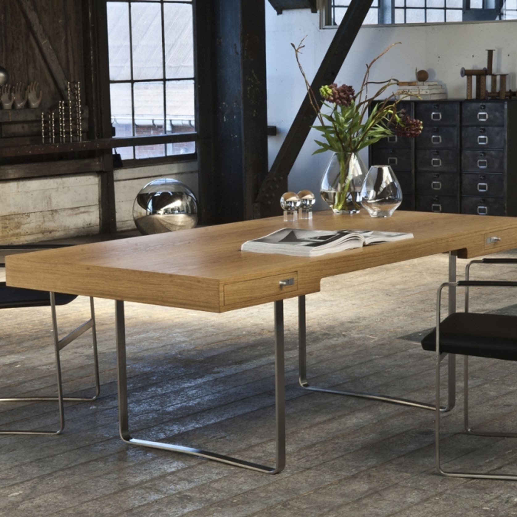 CH110 - Desk with drawers by Carl Hansen & Søn gallery detail image