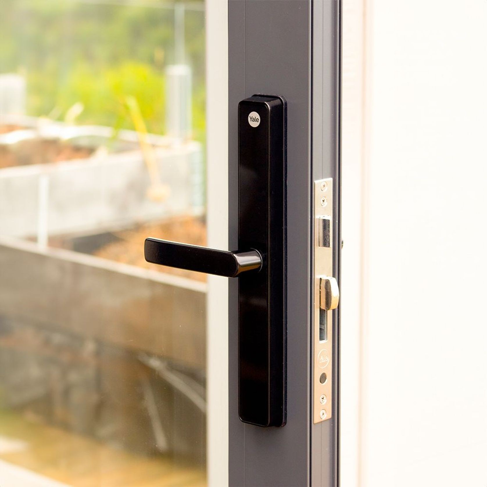 Yale Unity Slim Smart Lock gallery detail image