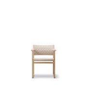 BM62 Armchair Linen Webbing by Fredericia gallery detail image