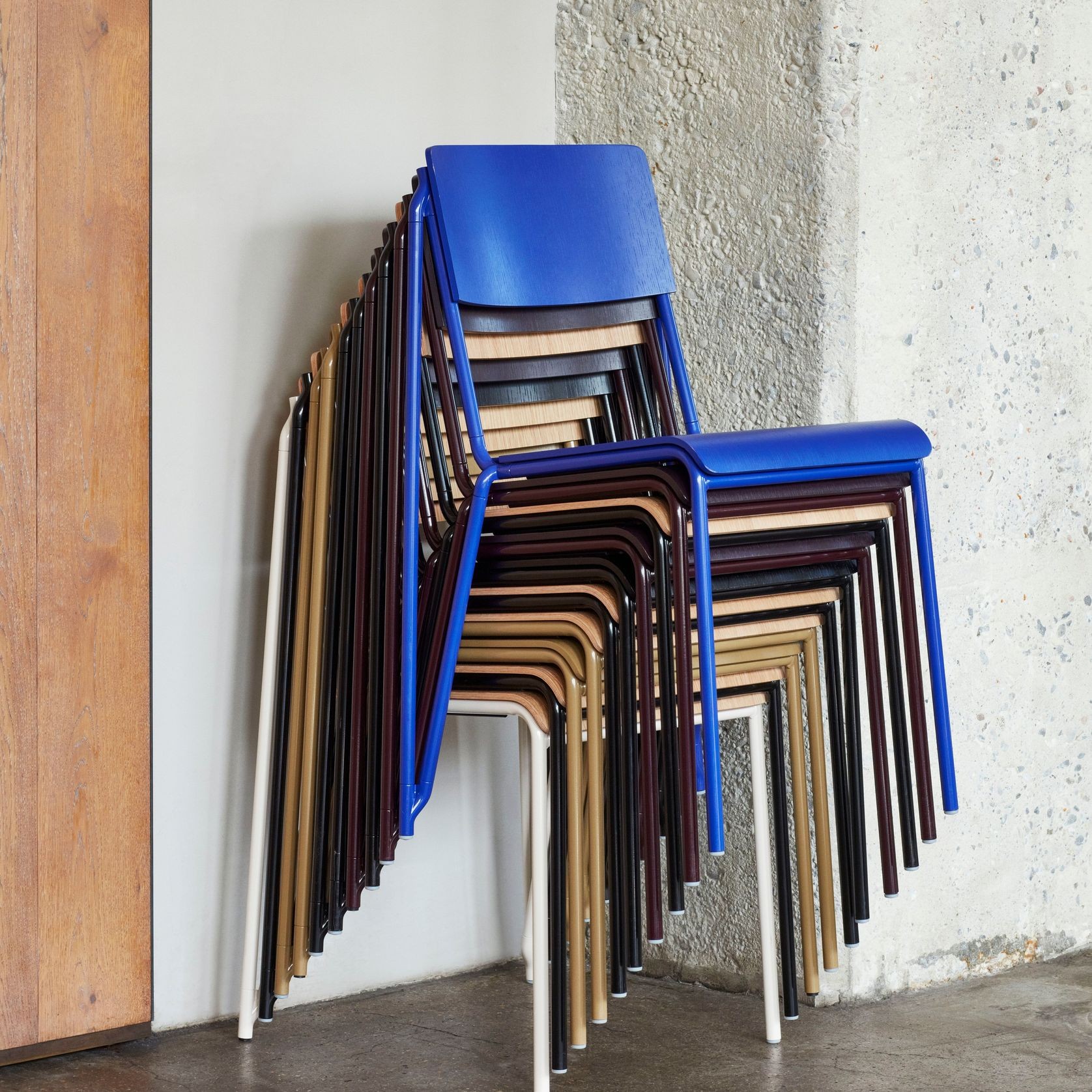 Petit Standard Chair by HAY gallery detail image