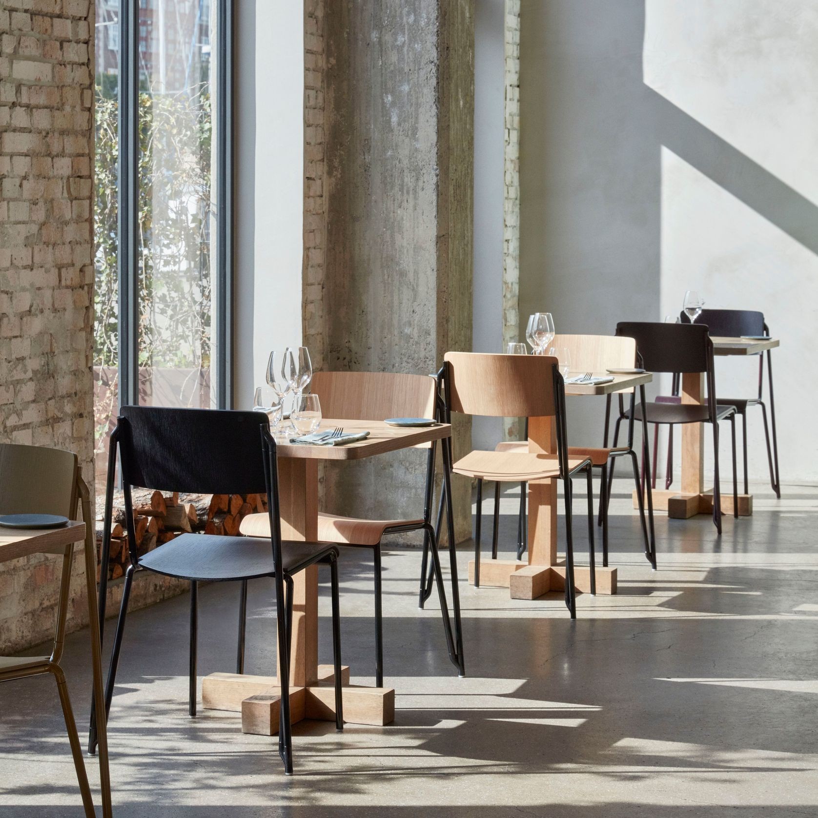 Petit Standard Chair by HAY gallery detail image