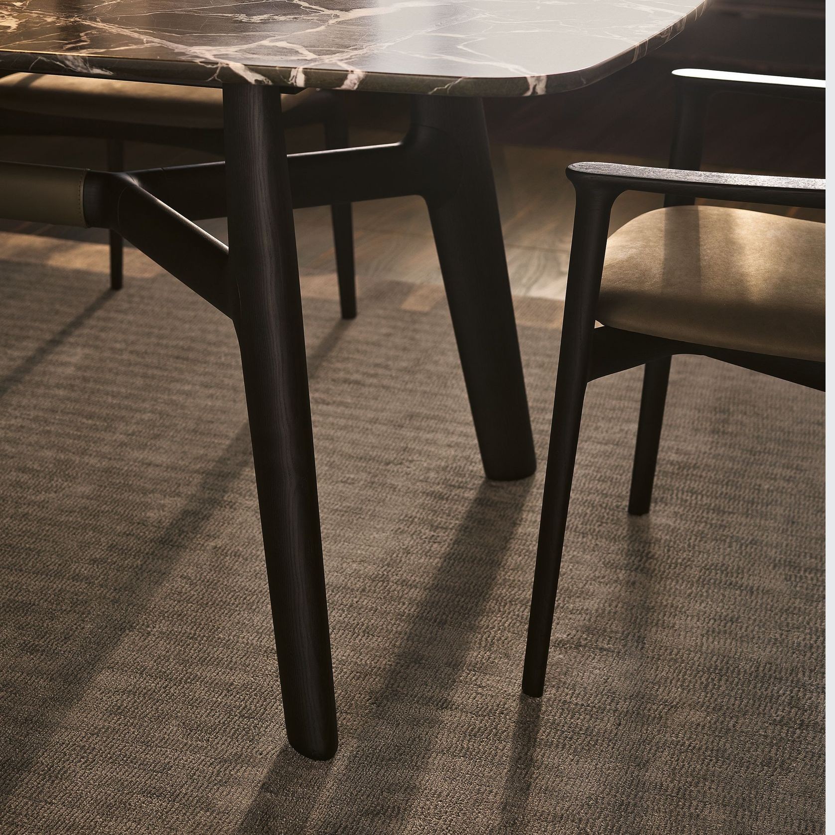 Curve Chair gallery detail image