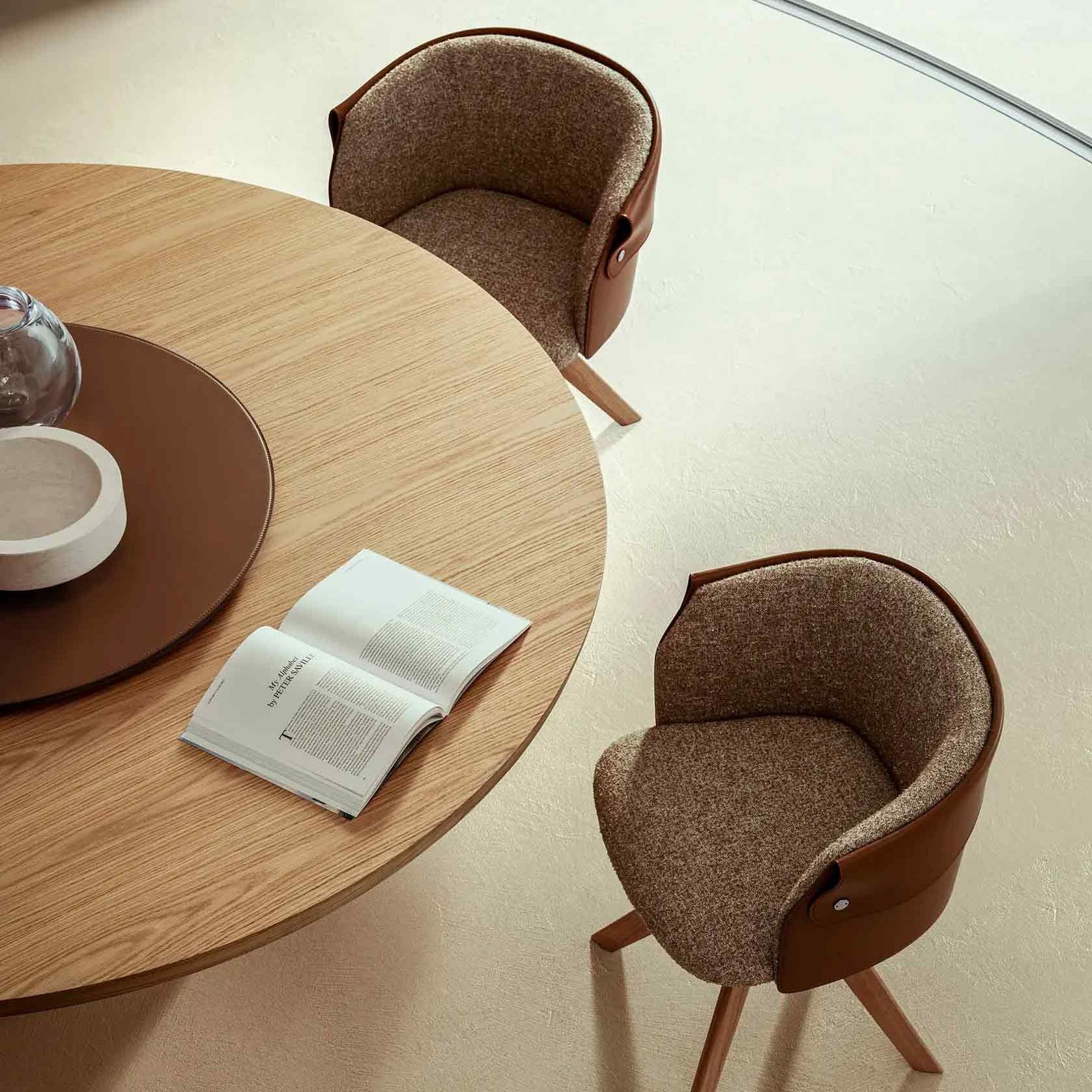 Ozzy Swivel Dining Chair By Flexform gallery detail image