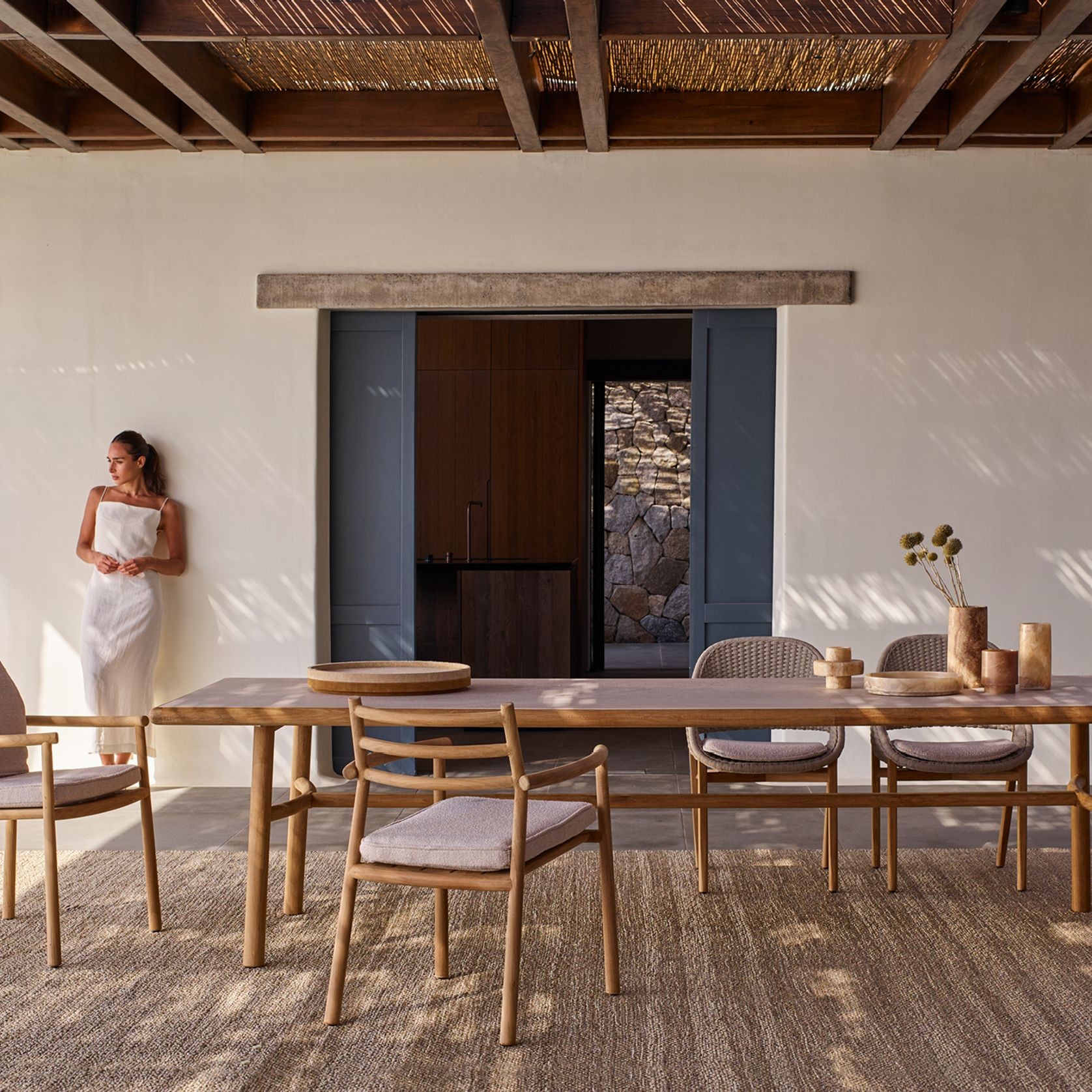 UkiYo | Dining Table gallery detail image