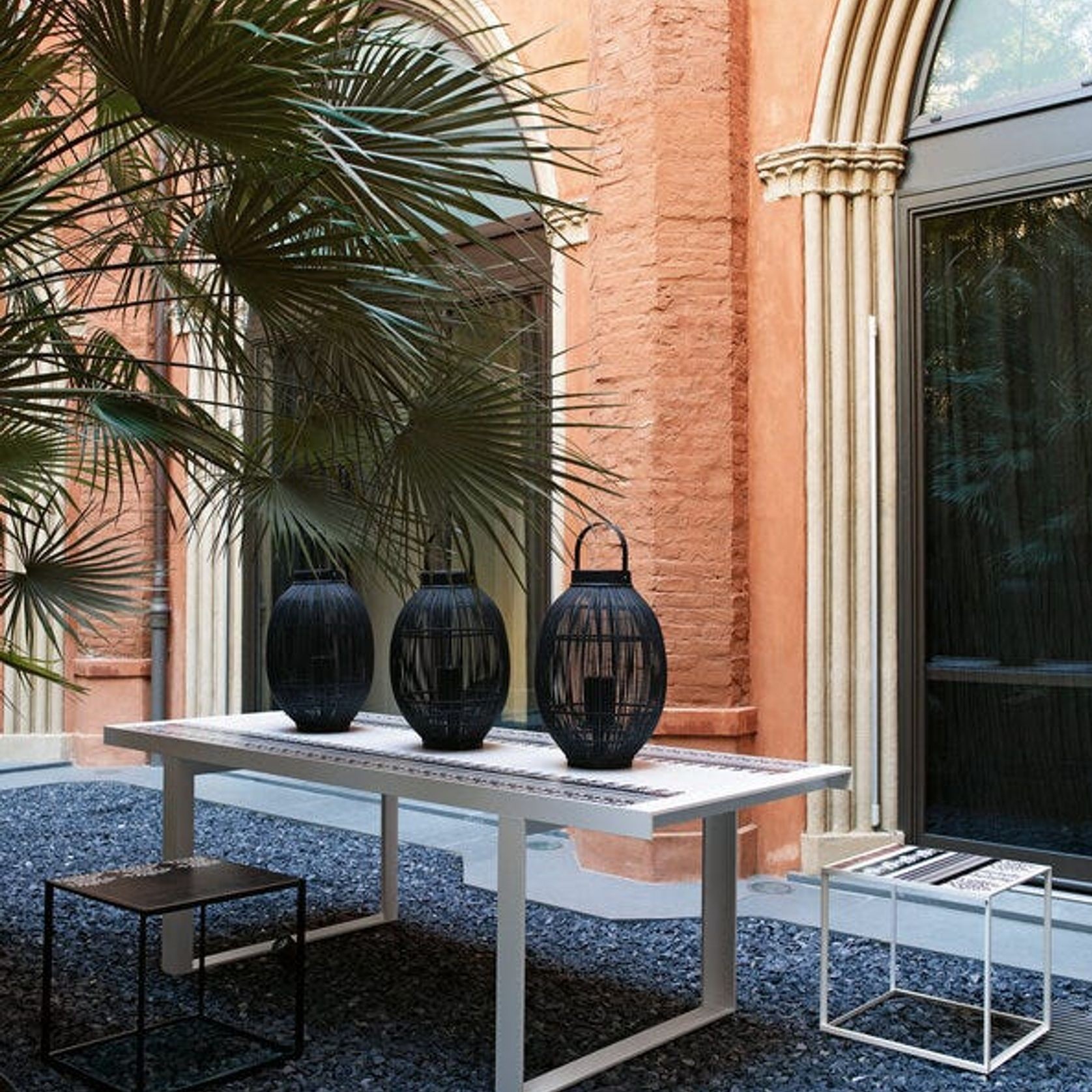 Canasta | Table gallery detail image